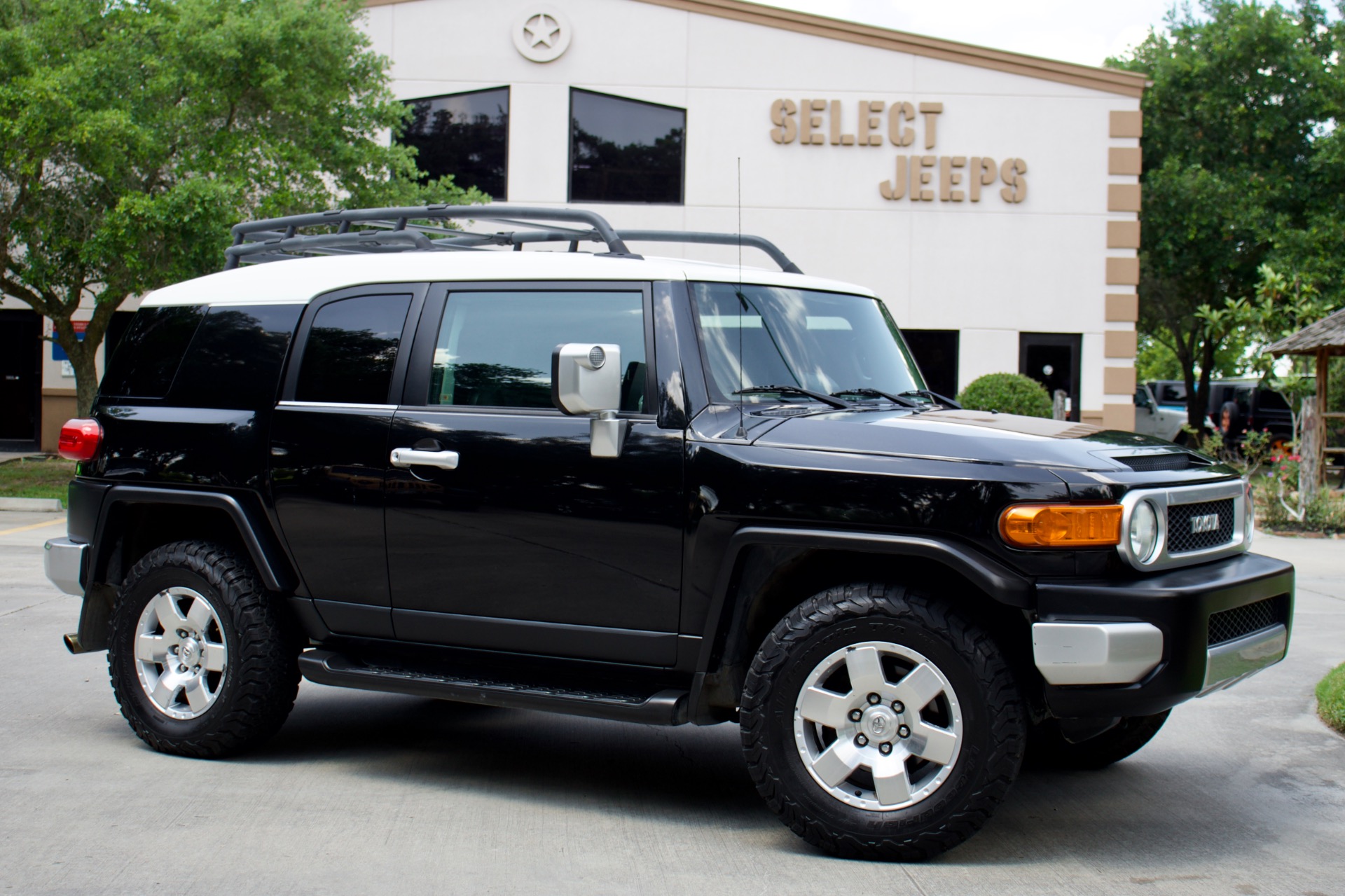 Used-2007-Toyota-FJ-Cruiser