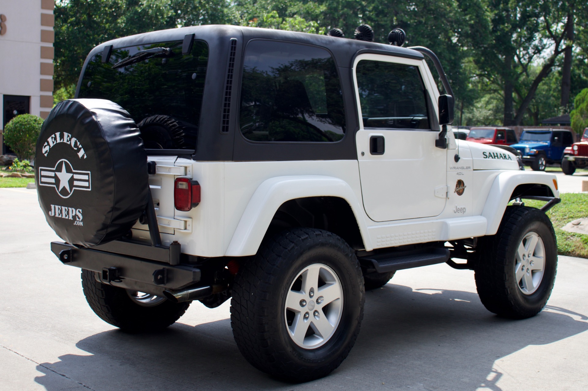 Used-1998-Jeep-Wrangler-Sahara