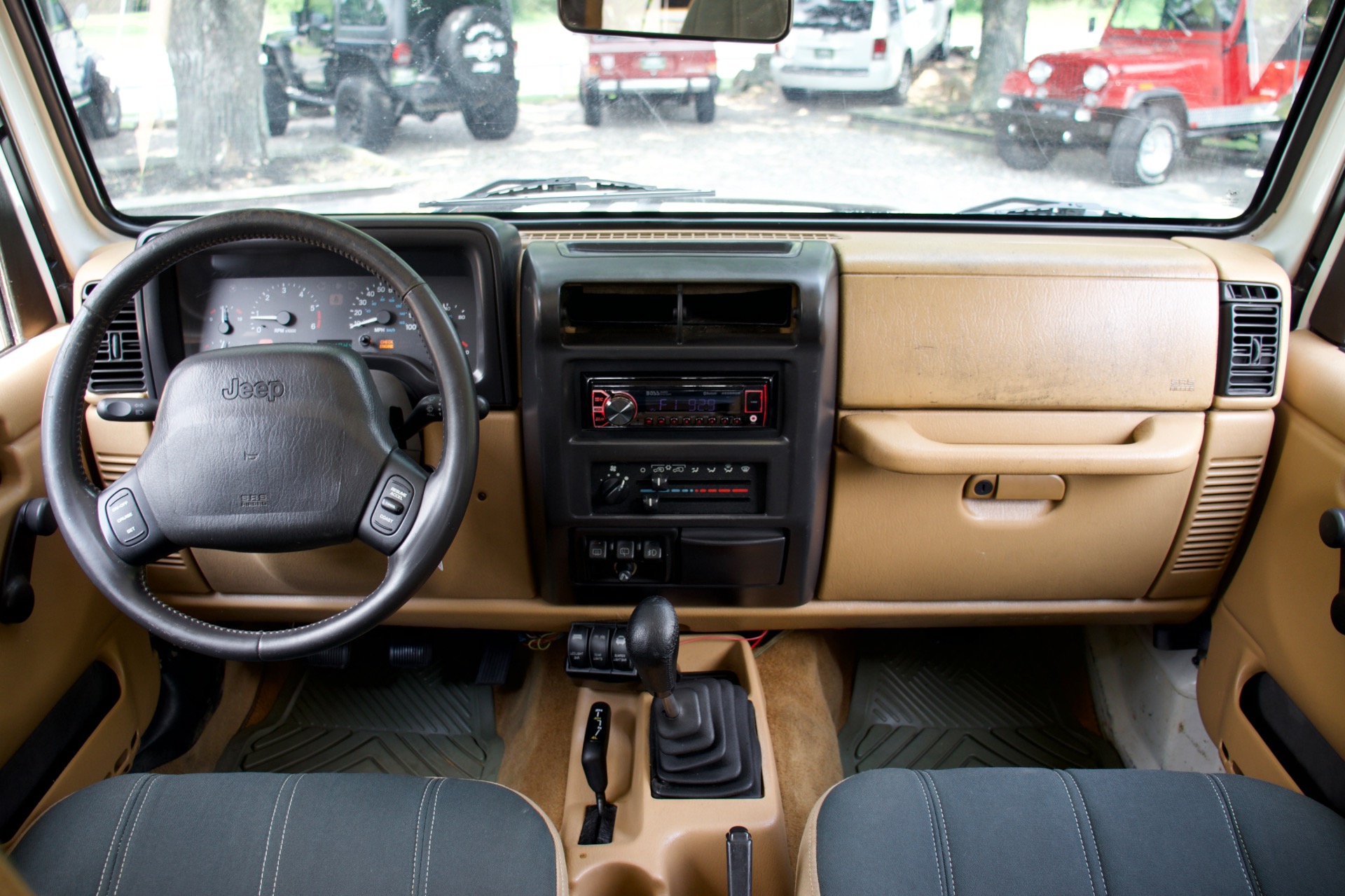 Used-1998-Jeep-Wrangler-Sahara