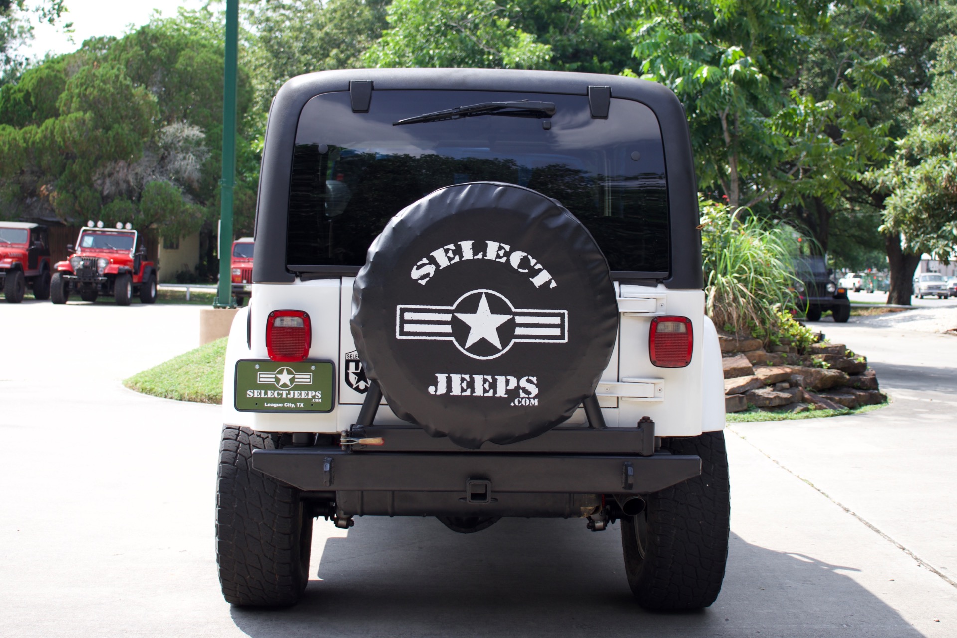 Used-1998-Jeep-Wrangler-Sahara