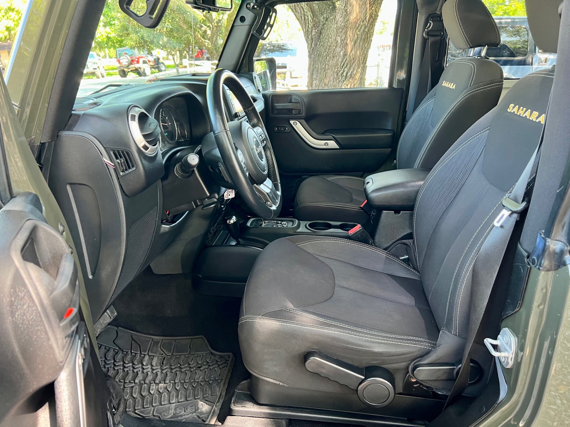 Used-2015-Jeep-Wrangler-Sahara