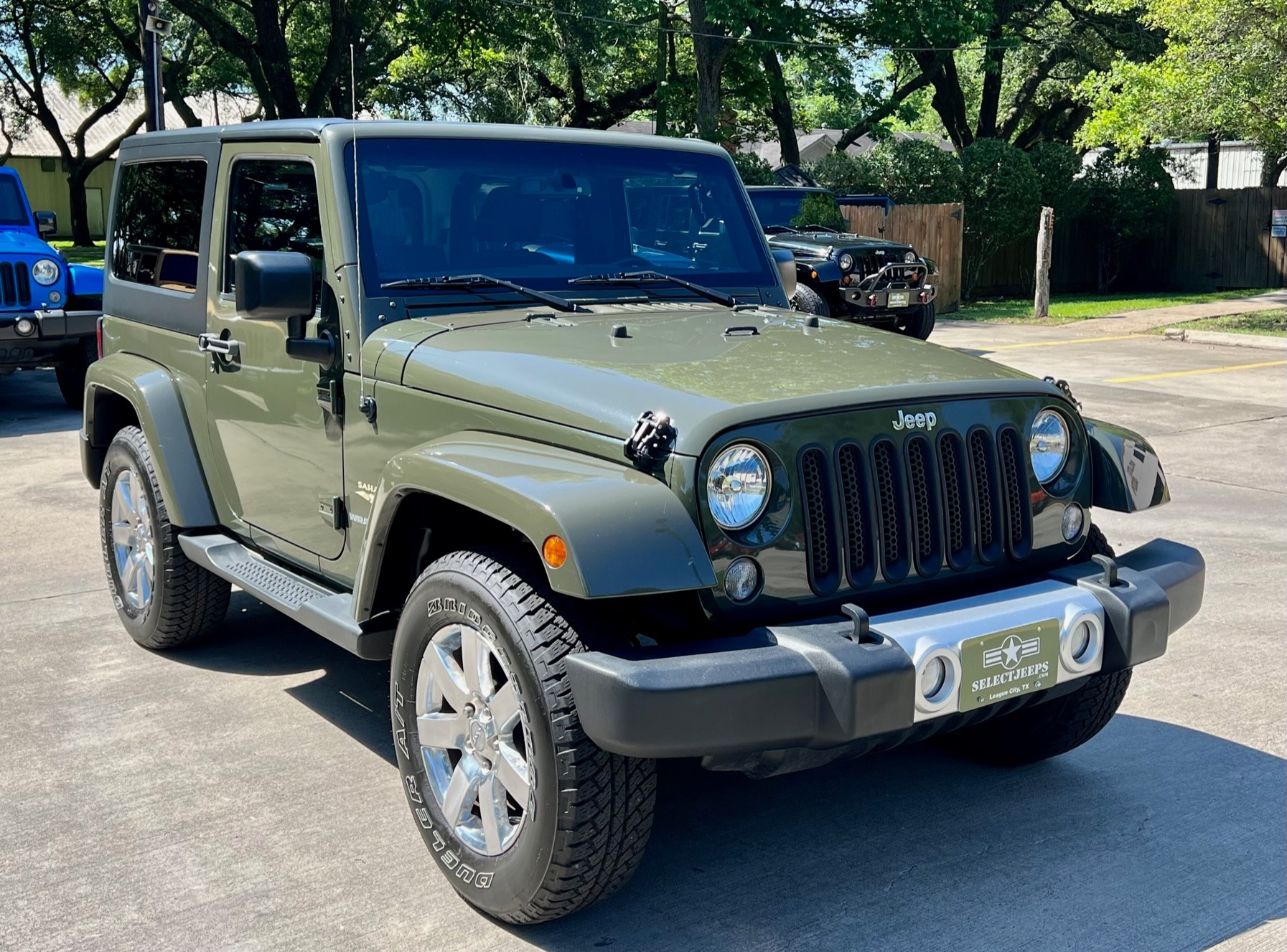 Used-2015-Jeep-Wrangler-Sahara
