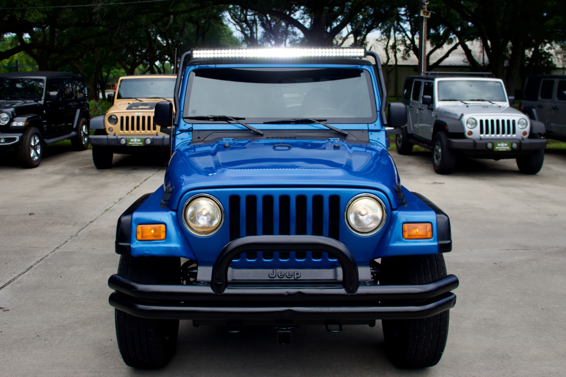 Used-2002-Jeep-Wrangler-SE