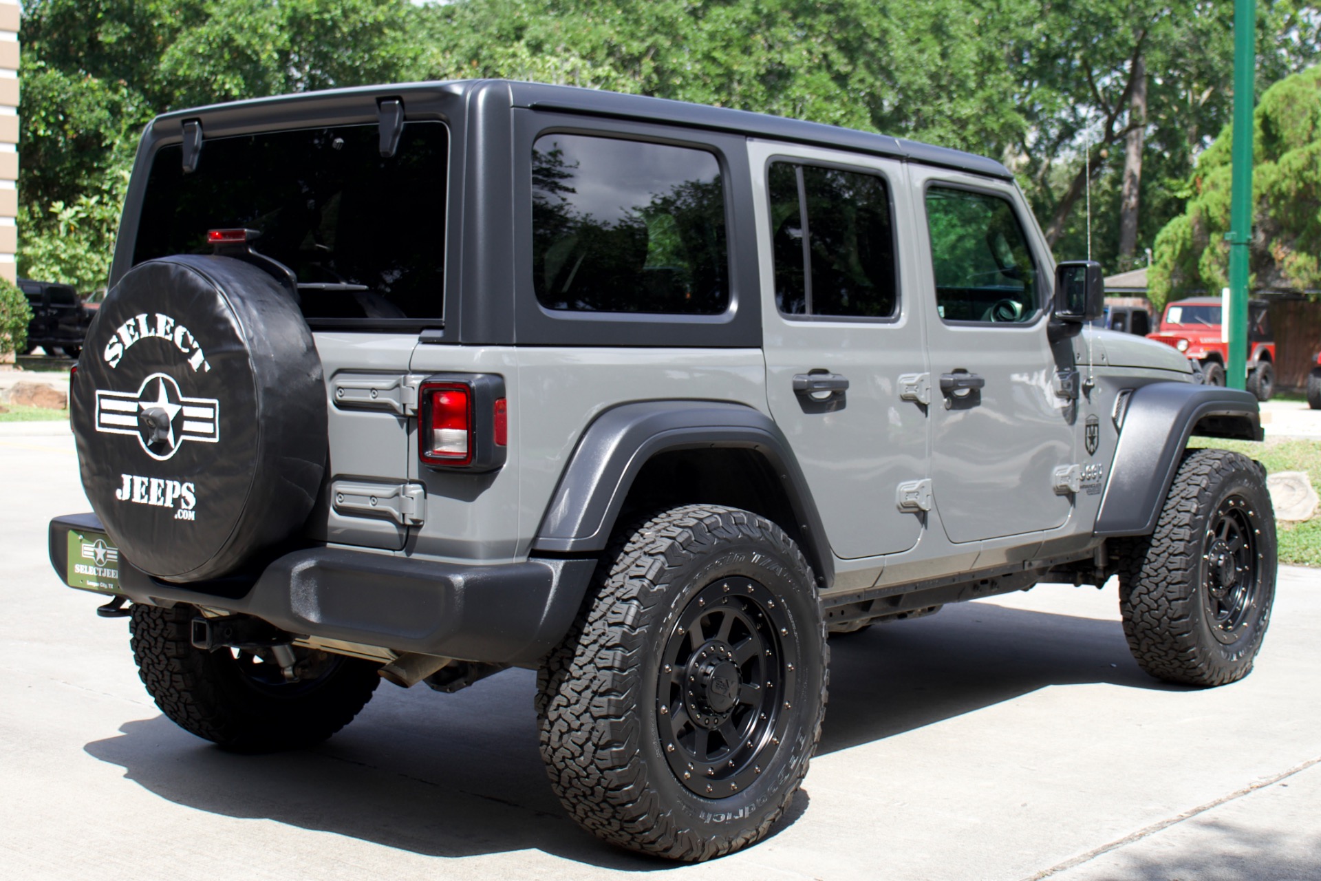 Used-2018-Jeep-Wrangler-Unlimited-Sport