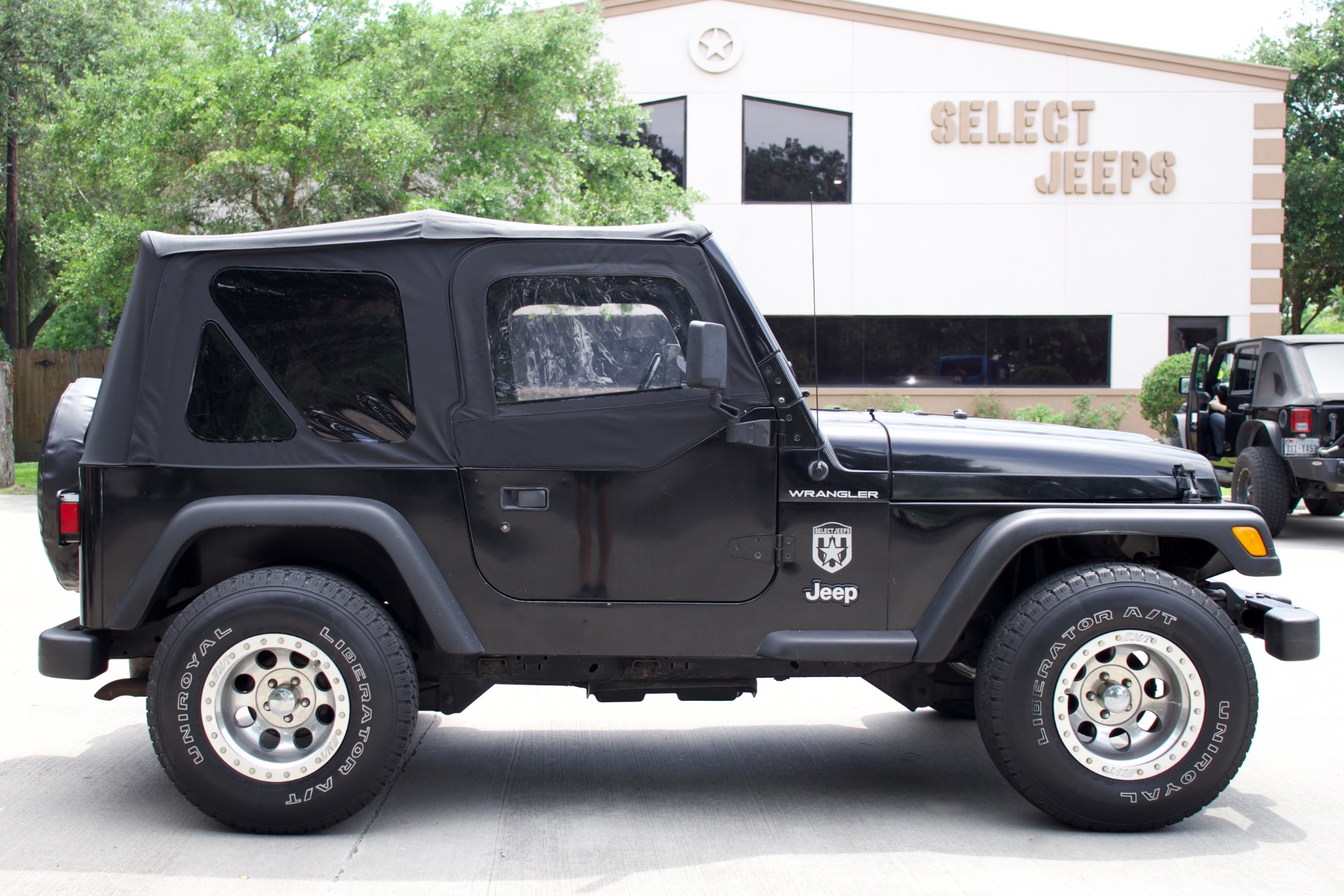 Used-2001-Jeep-Wrangler-SE