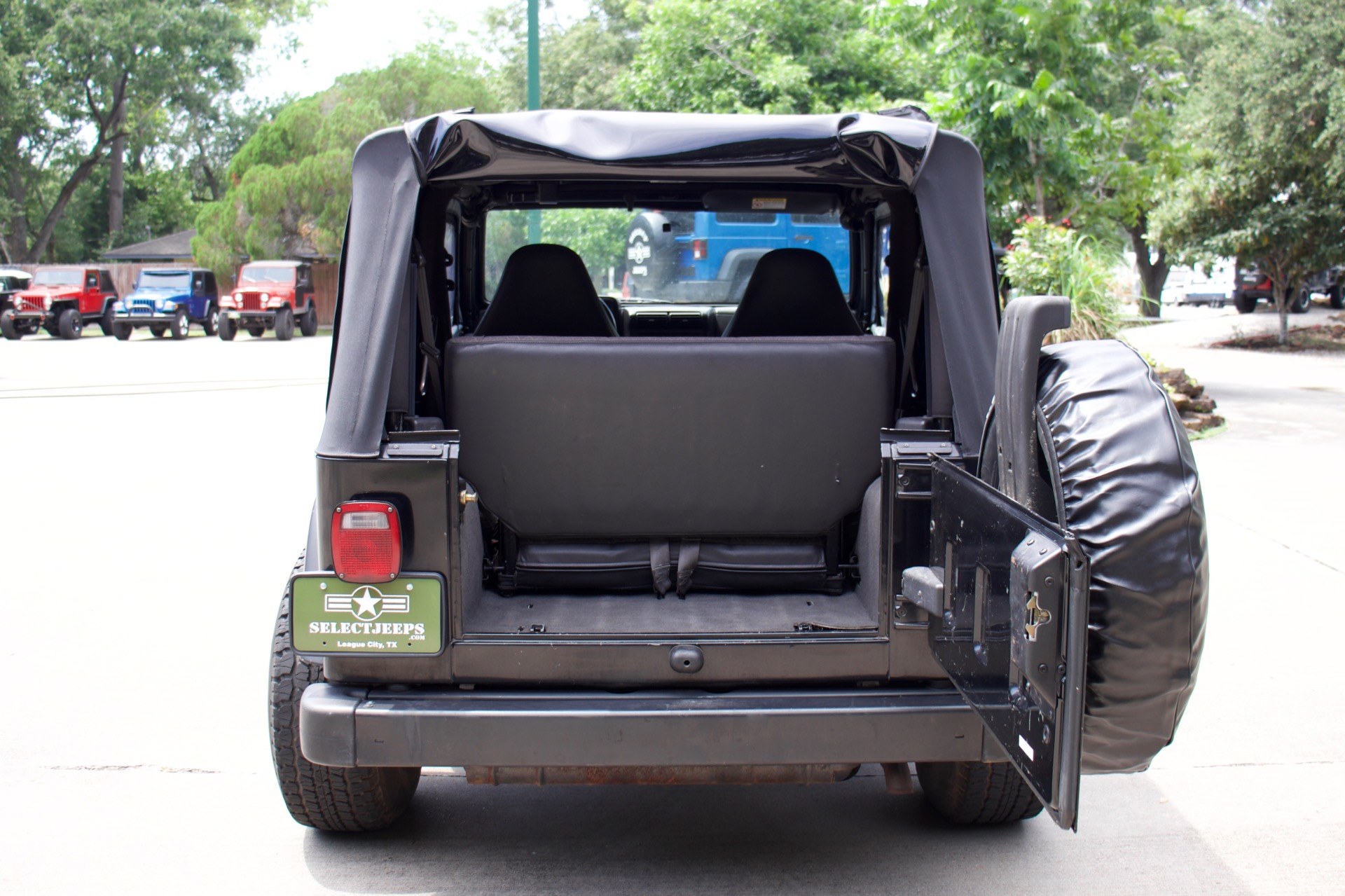 Used-2001-Jeep-Wrangler-SE