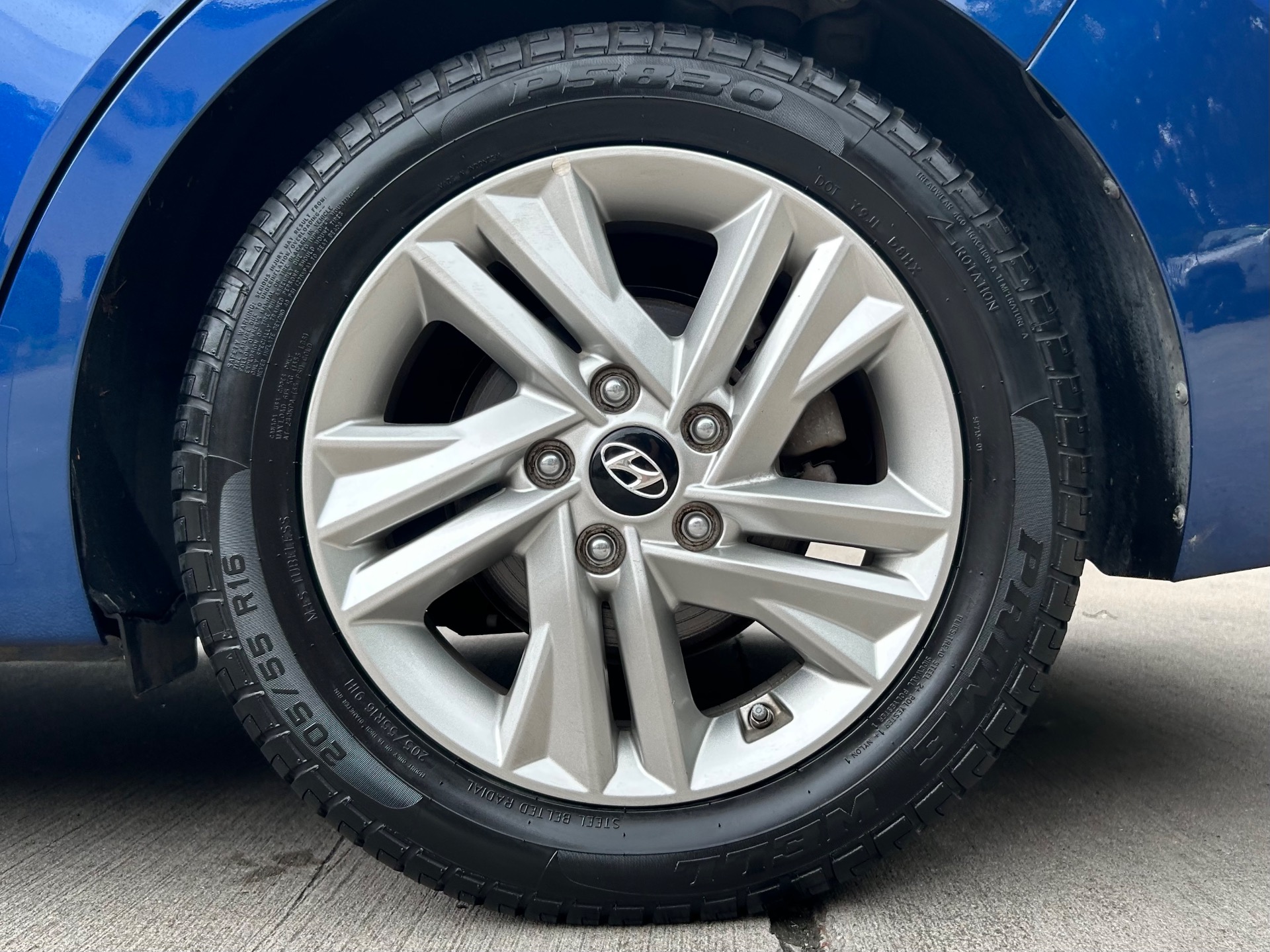 Used-2019-Hyundai-ELANTRA-SEL
