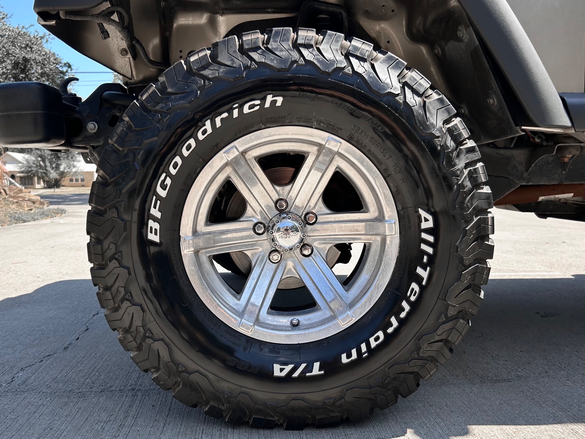 Used-2005-Jeep-Wrangler-Golden-Eagle-Tribute-X