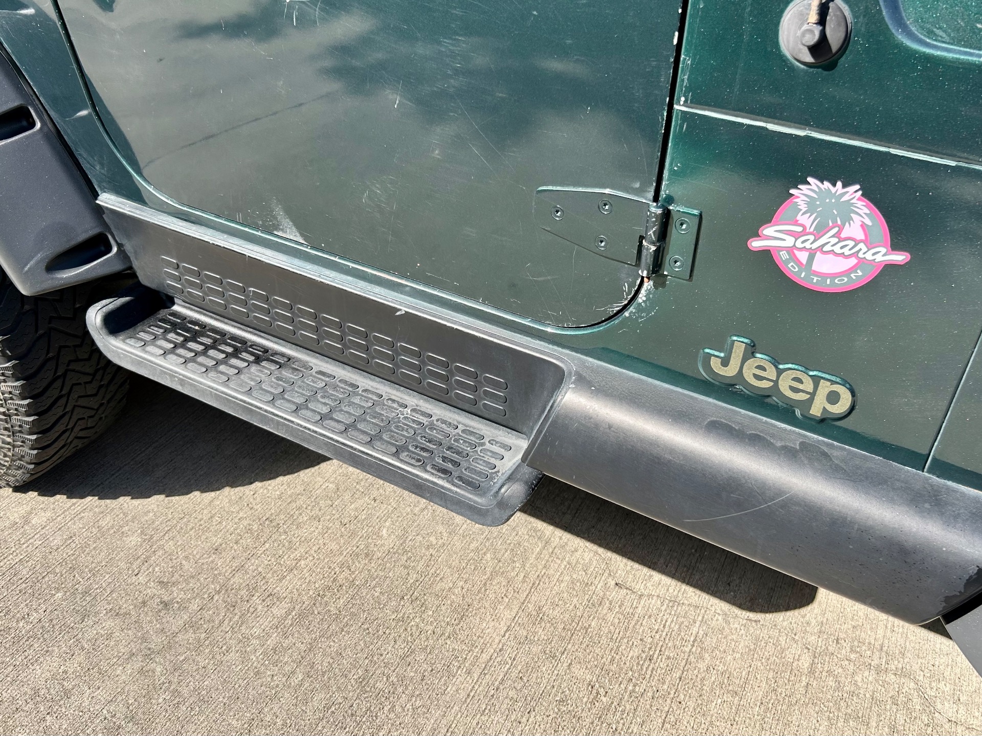 Used-2001-Jeep-Wrangler-Sahara
