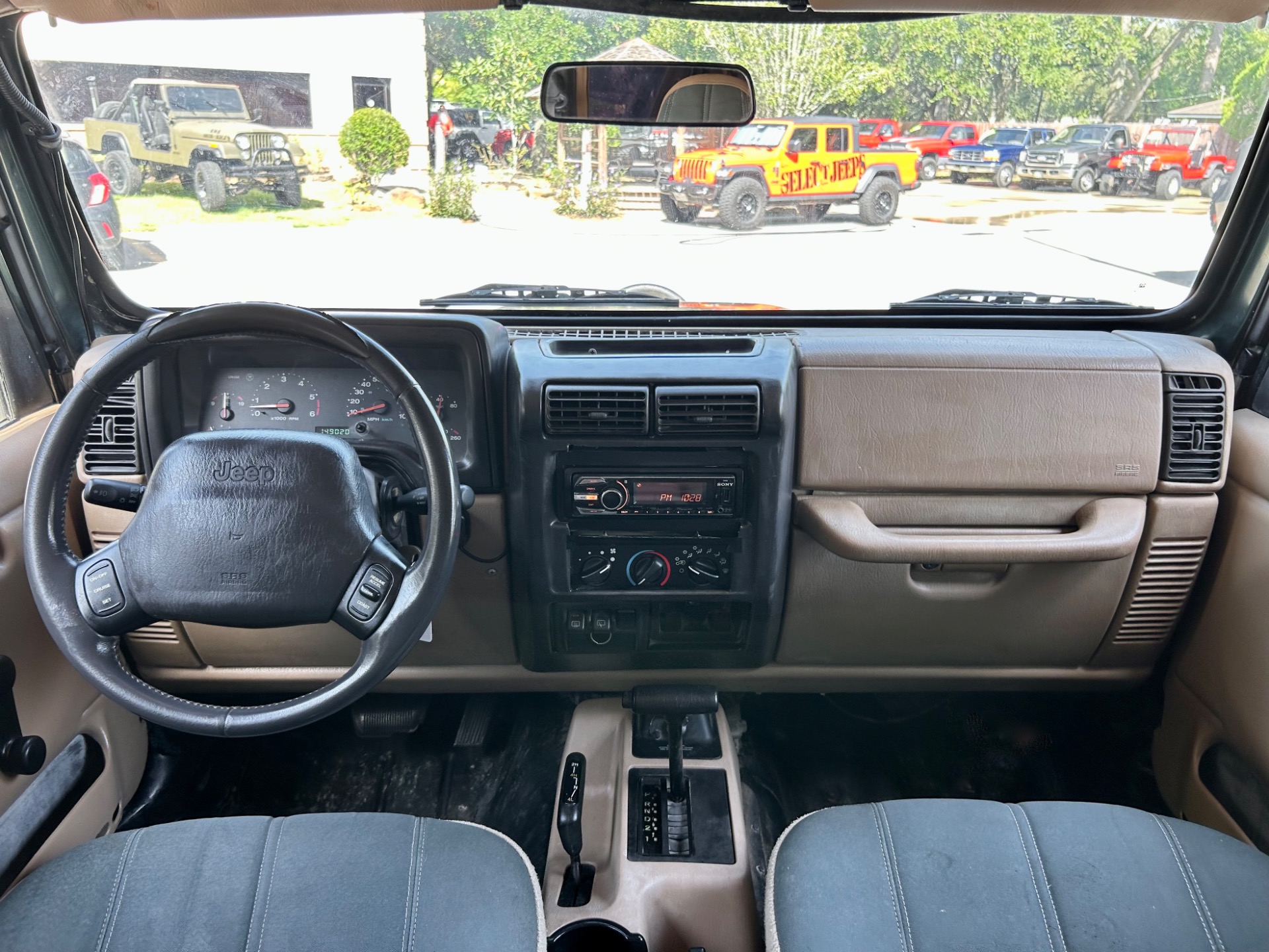 Used-2001-Jeep-Wrangler-Sahara