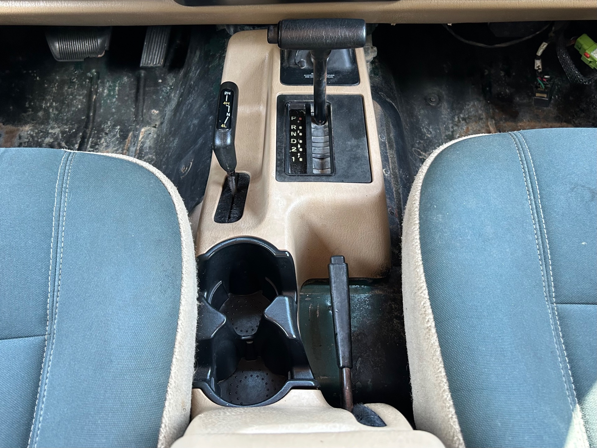 Used-2001-Jeep-Wrangler-Sahara