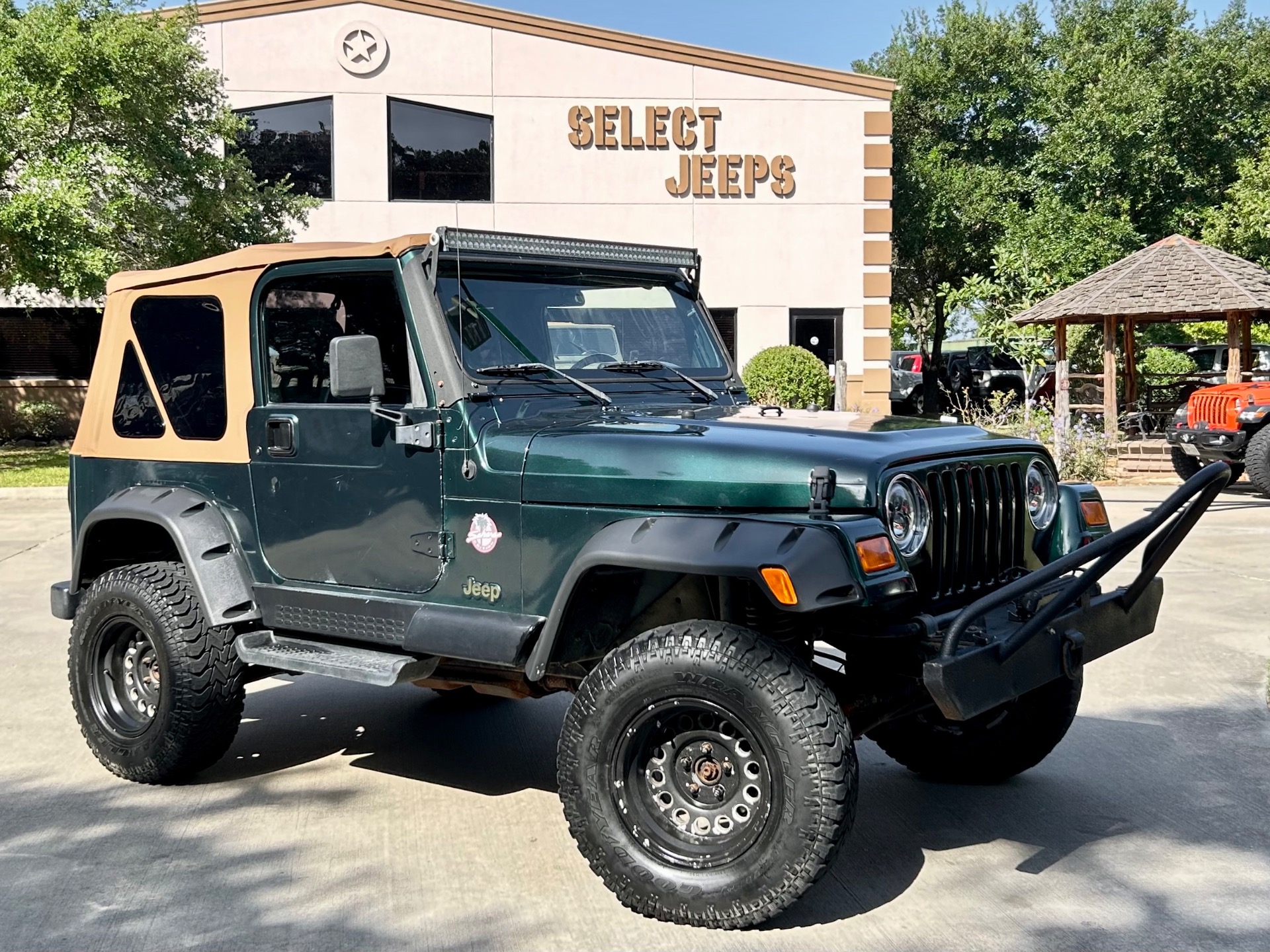 Used-2001-Jeep-Wrangler-Sahara For Sale | Select Jeeps Inc. Used-2001-Jeep-Wrangler-Sahara
