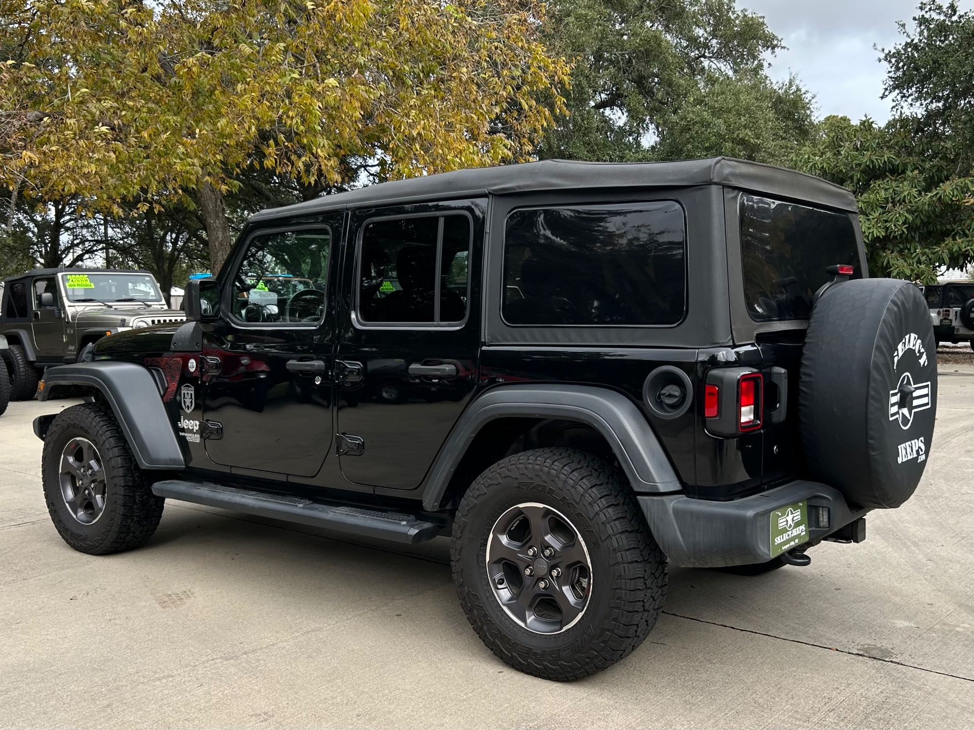 Used-2020-Jeep-Wrangler-Unlimited-Sport