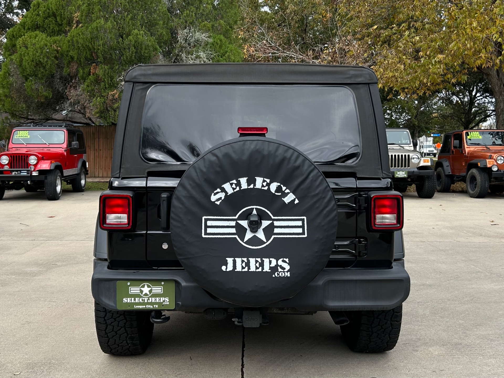 Used-2020-Jeep-Wrangler-Unlimited-Sport