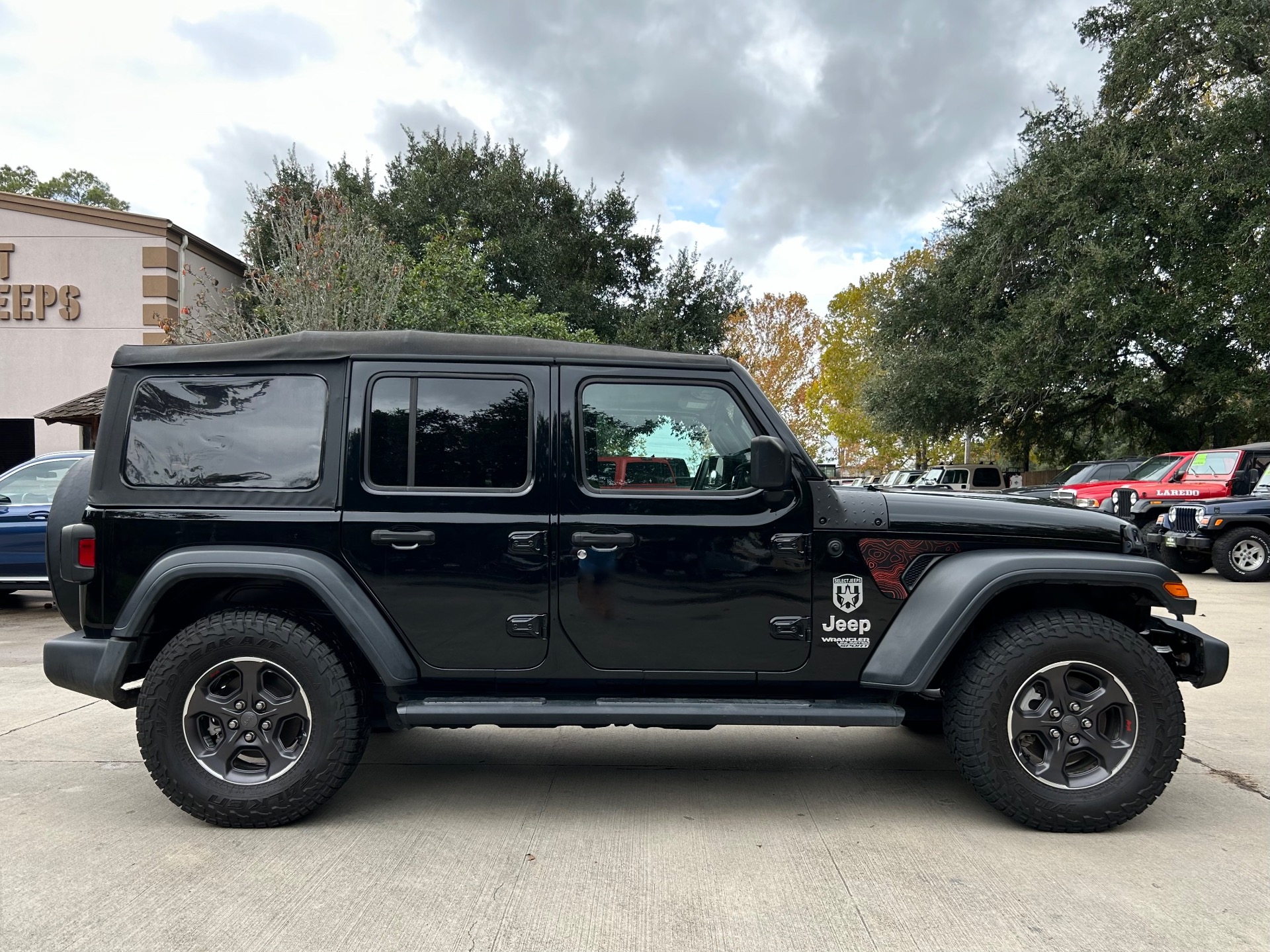 Used-2020-Jeep-Wrangler-Unlimited-Sport