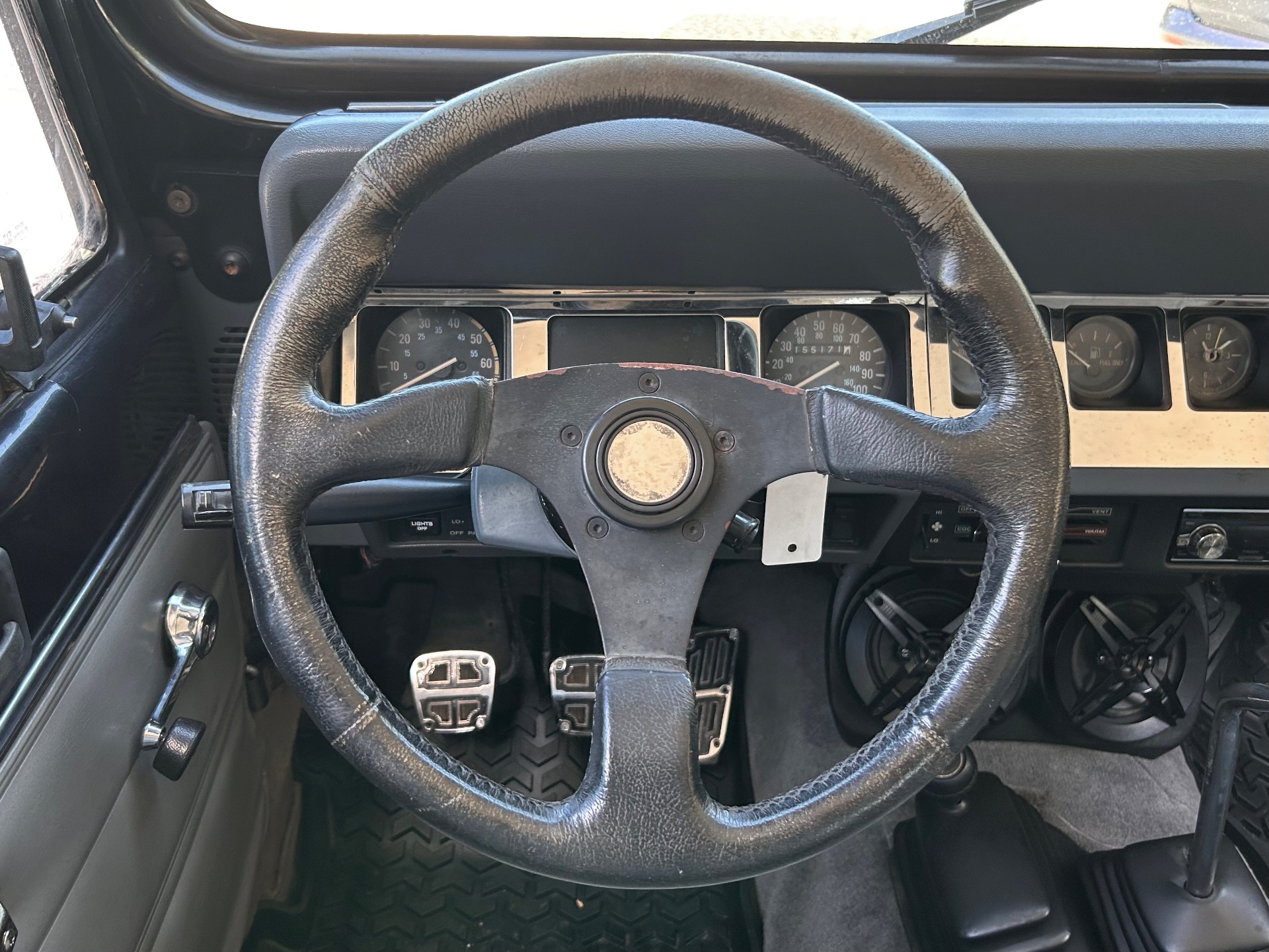 Used-1990-Jeep-Wrangler