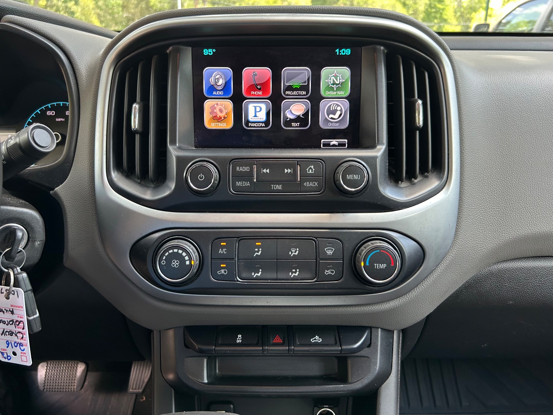 Used-2016-Chevrolet-Colorado-LT