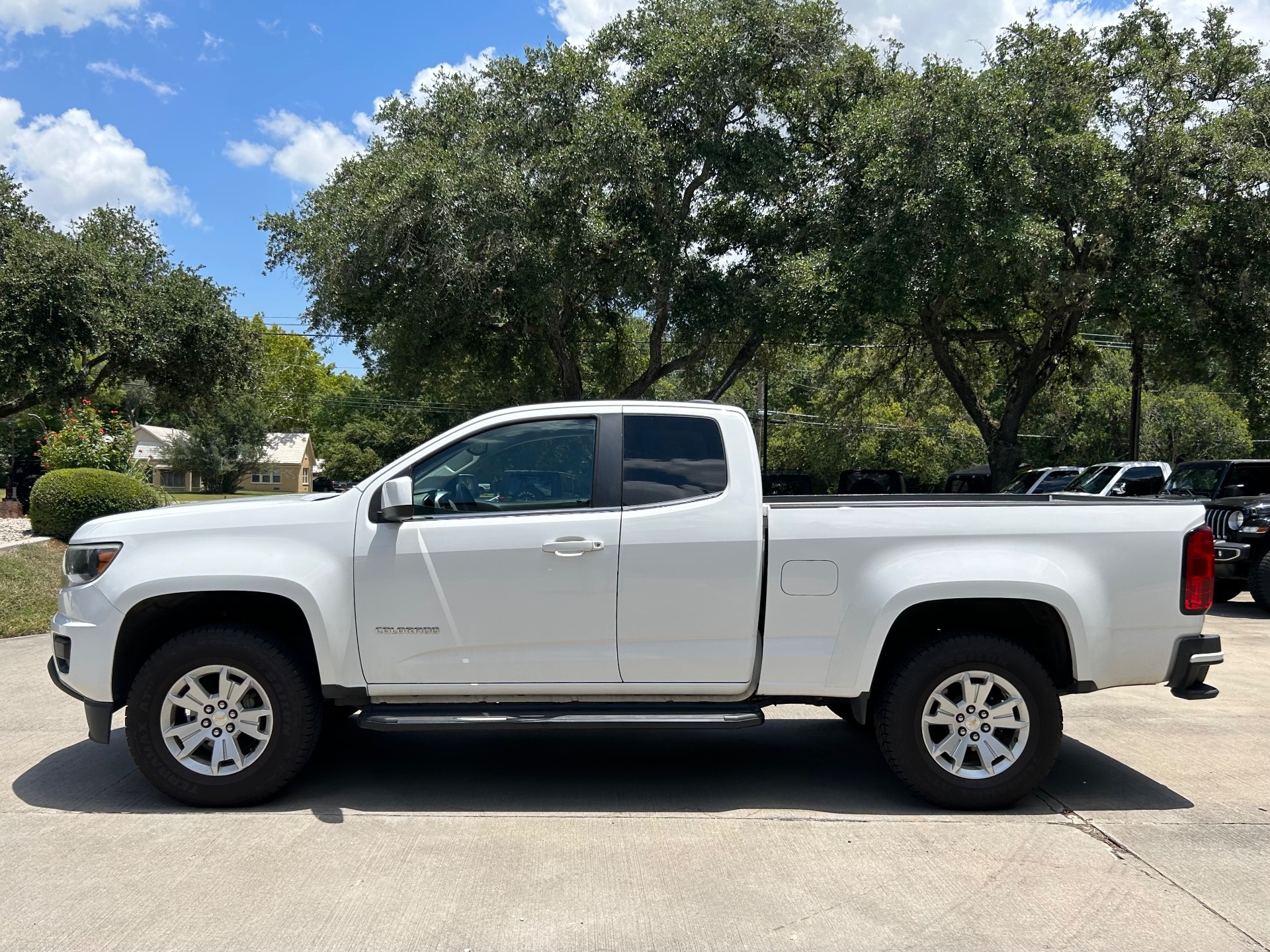 Used-2016-Chevrolet-Colorado-LT
