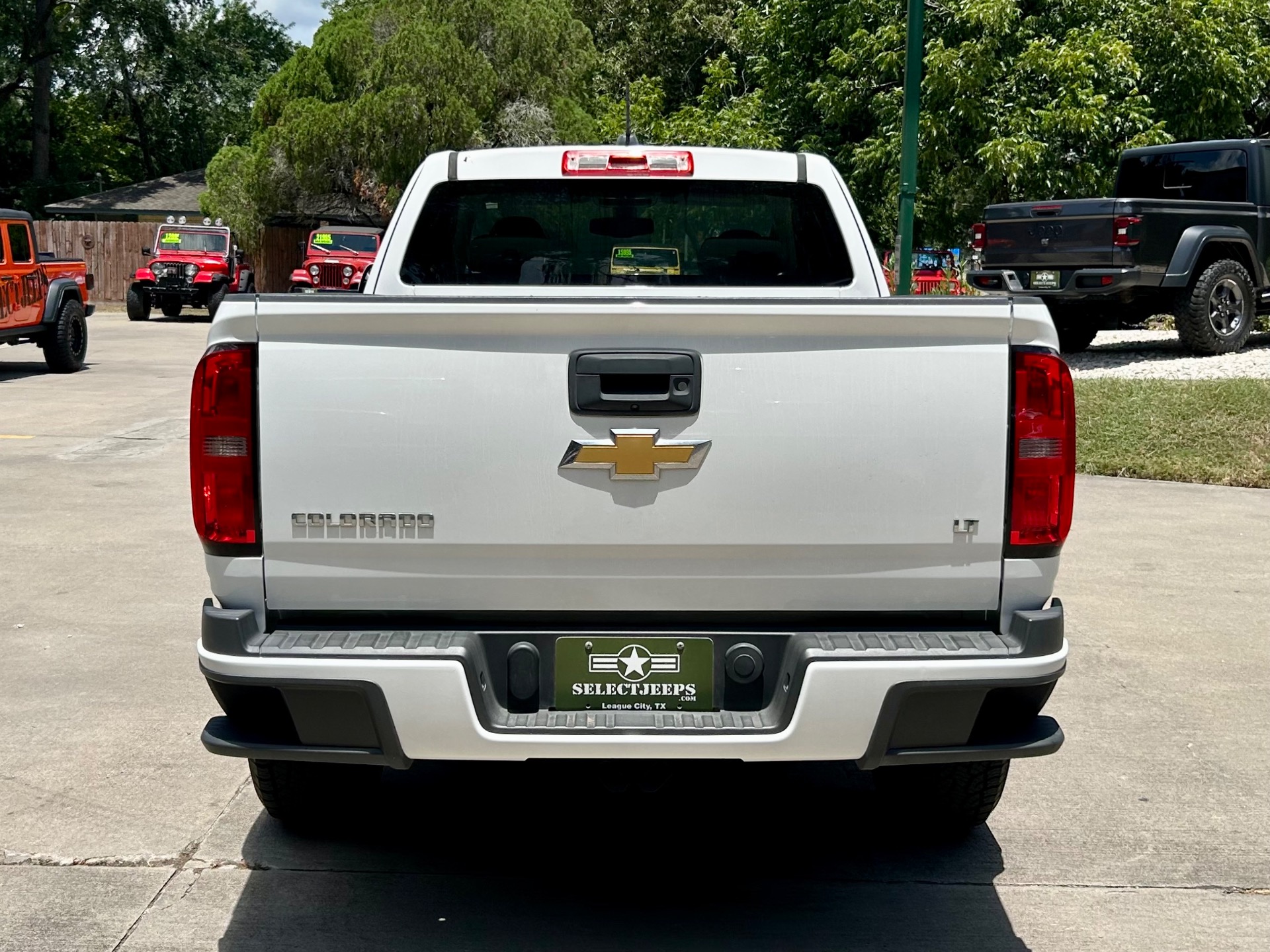 Used-2016-Chevrolet-Colorado-LT