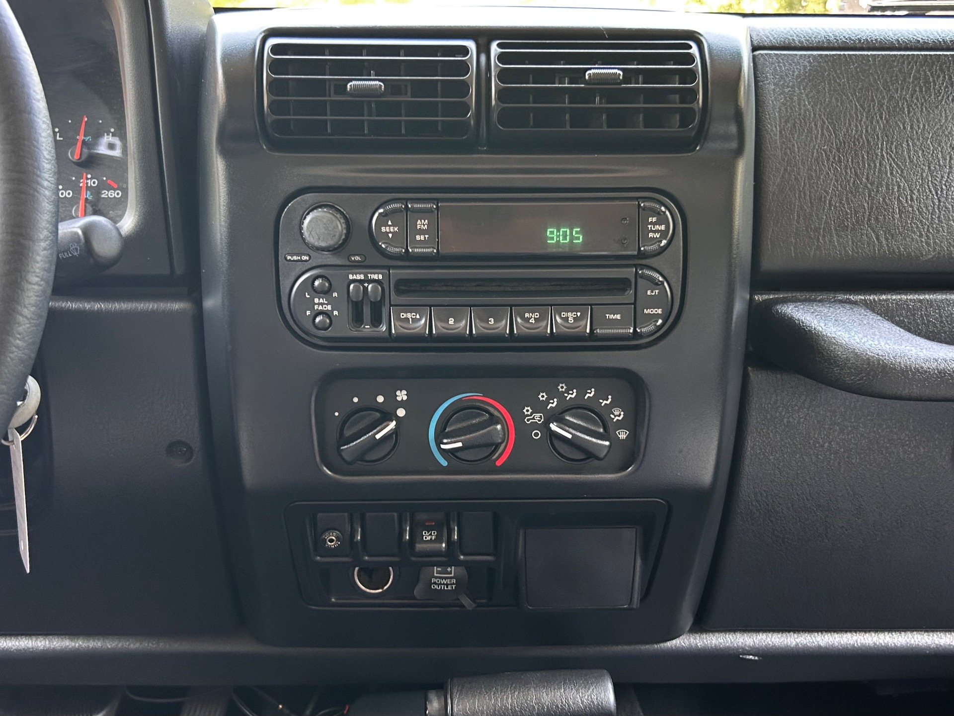Used-2004-Jeep-Wrangler-Sport