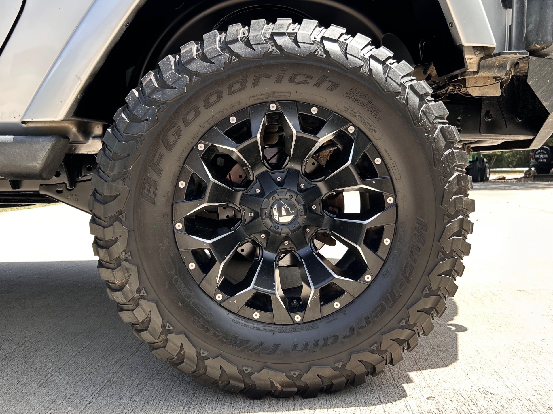 Used-2010-Jeep-Wrangler-Sahara
