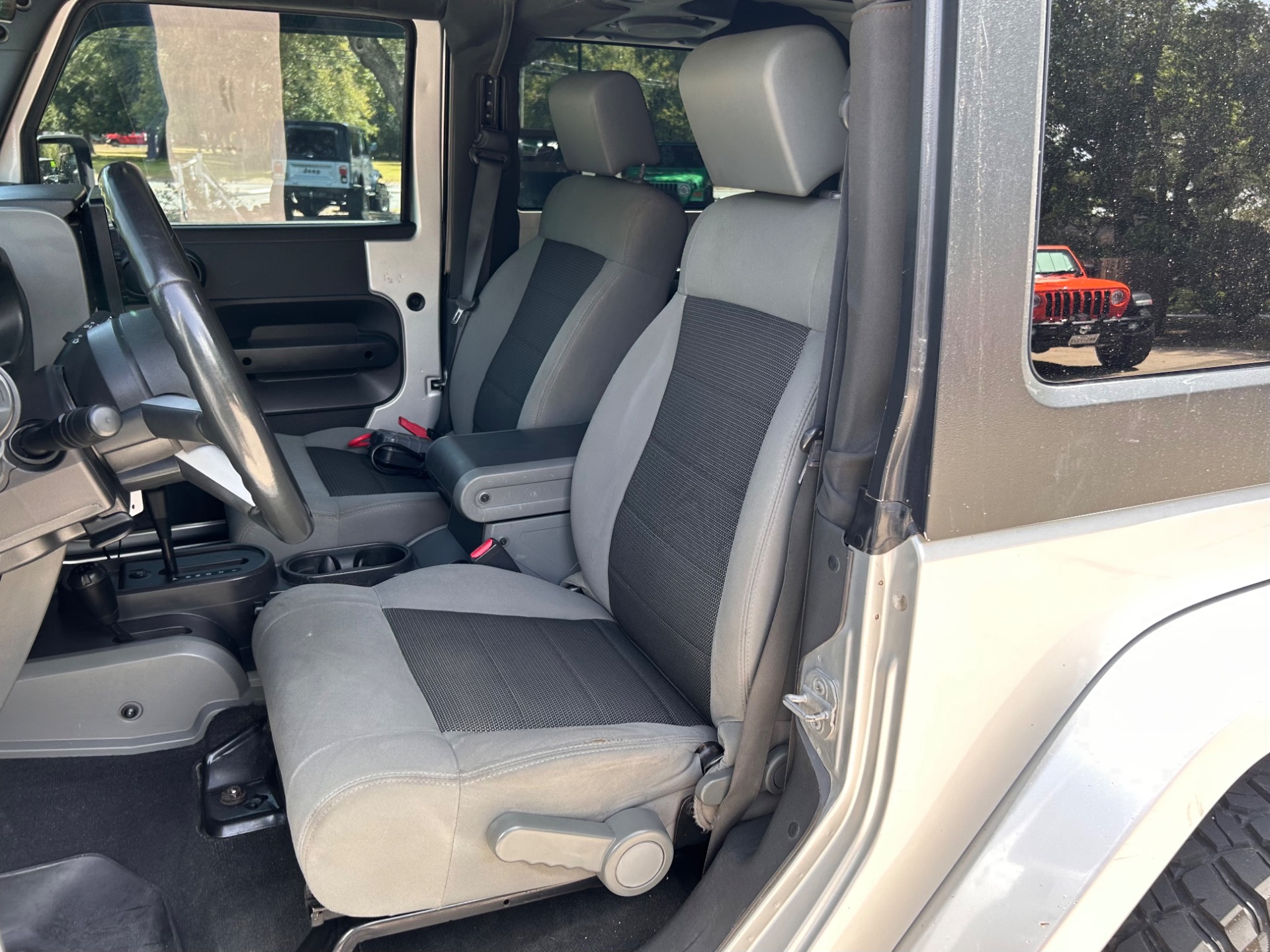 Used-2010-Jeep-Wrangler-Sahara