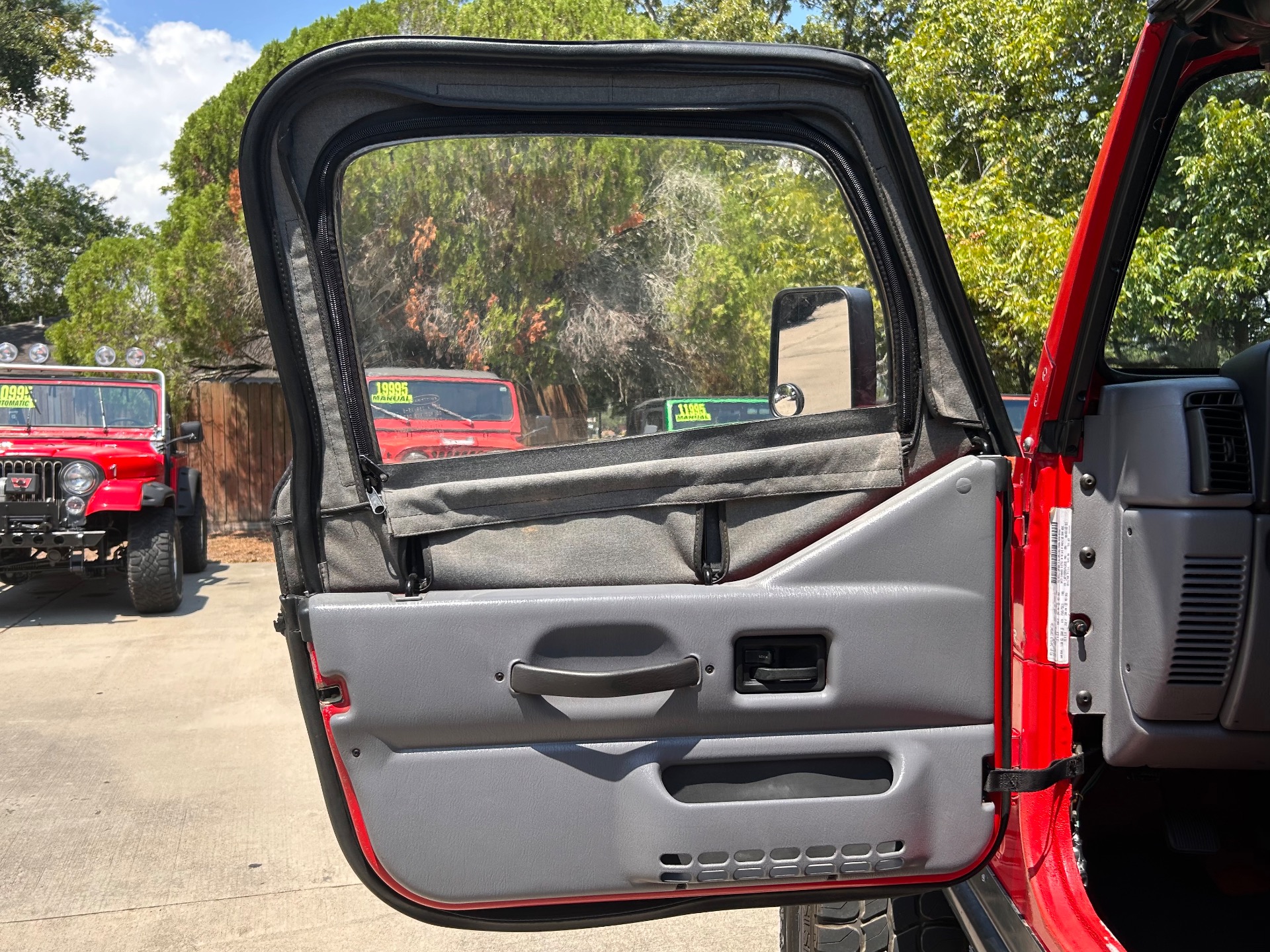 Used-1997-Jeep-Wrangler-SE