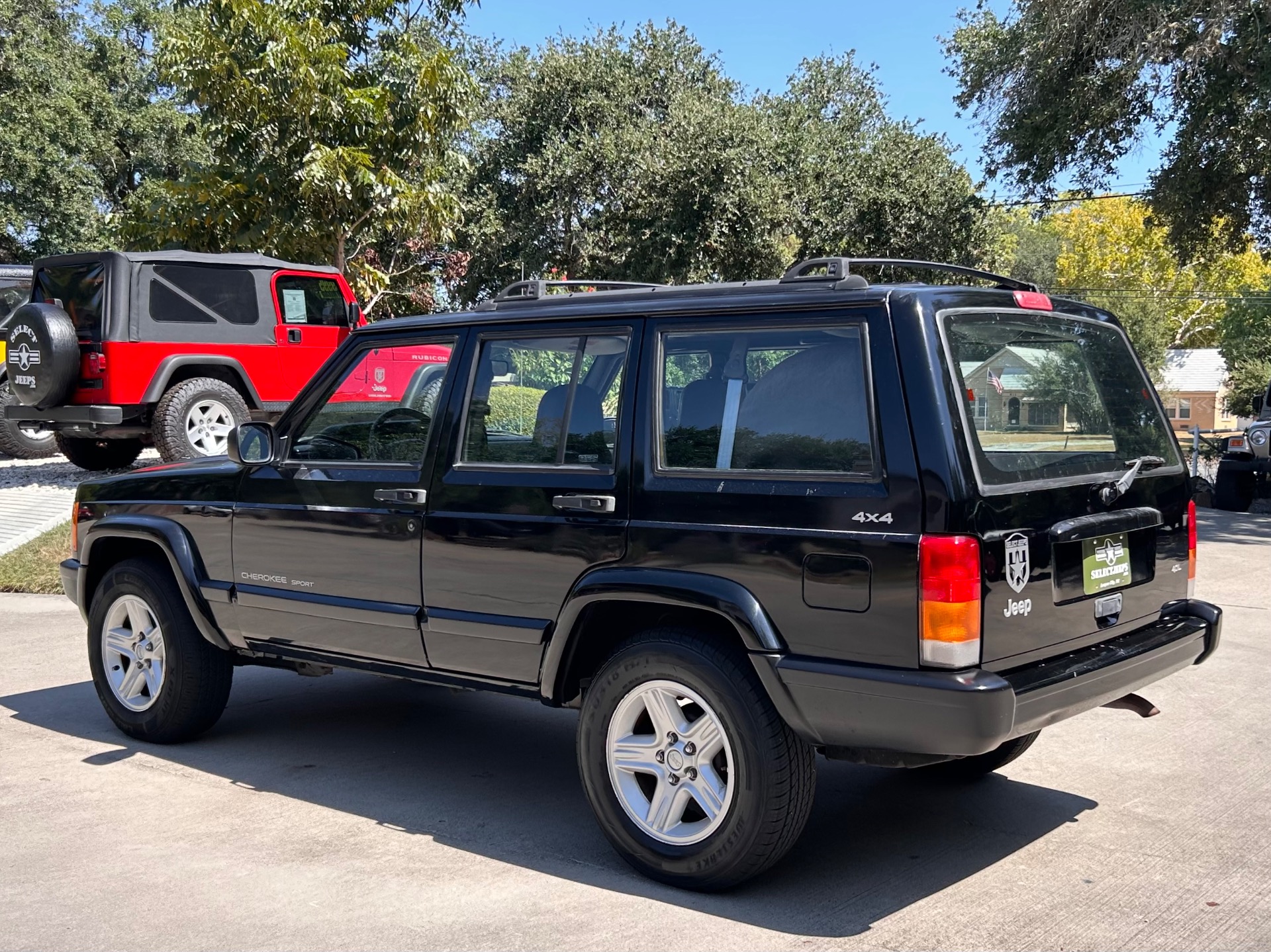 Used-1999-Jeep-Cherokee-Sport