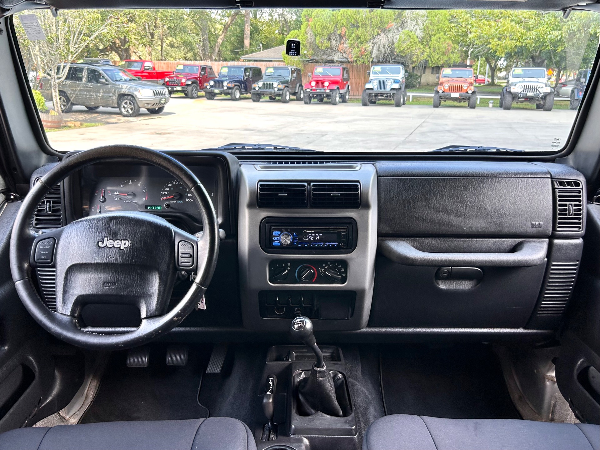 Used-2005-Jeep-Wrangler-Rocky-Mountain-Edition