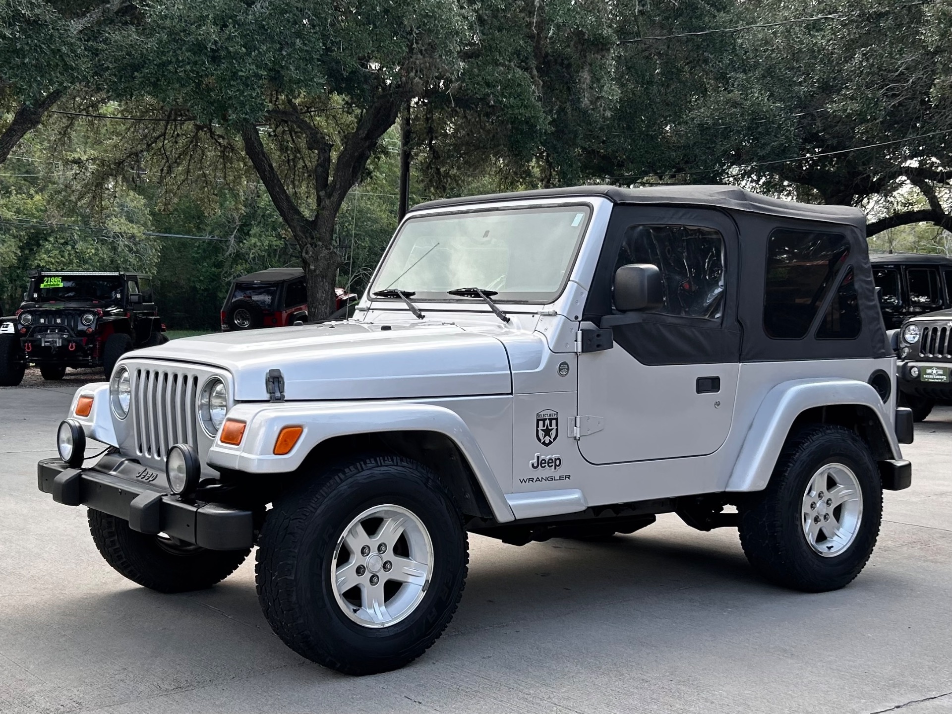 Used-2005-Jeep-Wrangler-Rocky-Mountain-Edition