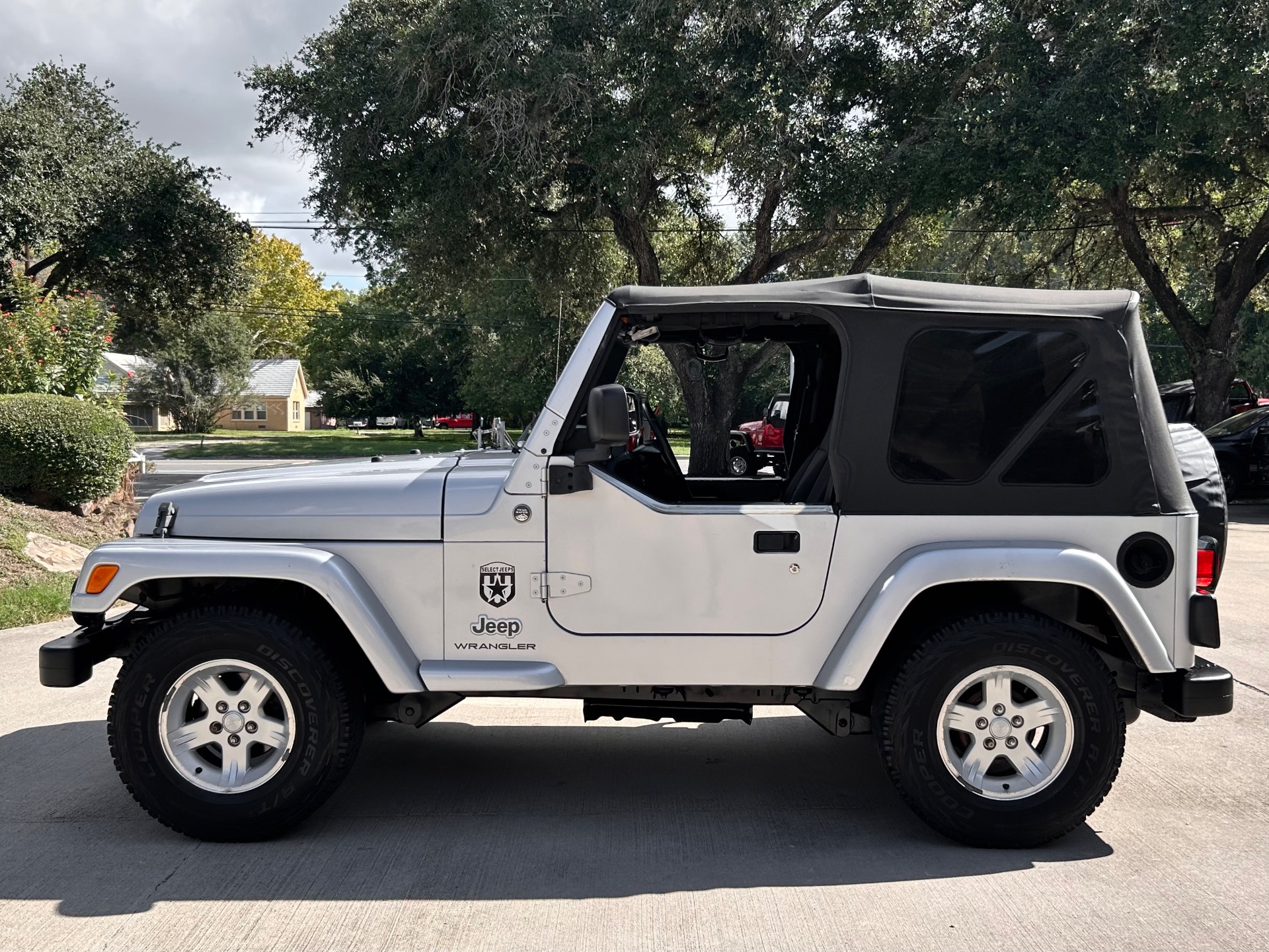 Used-2005-Jeep-Wrangler-Rocky-Mountain-Edition