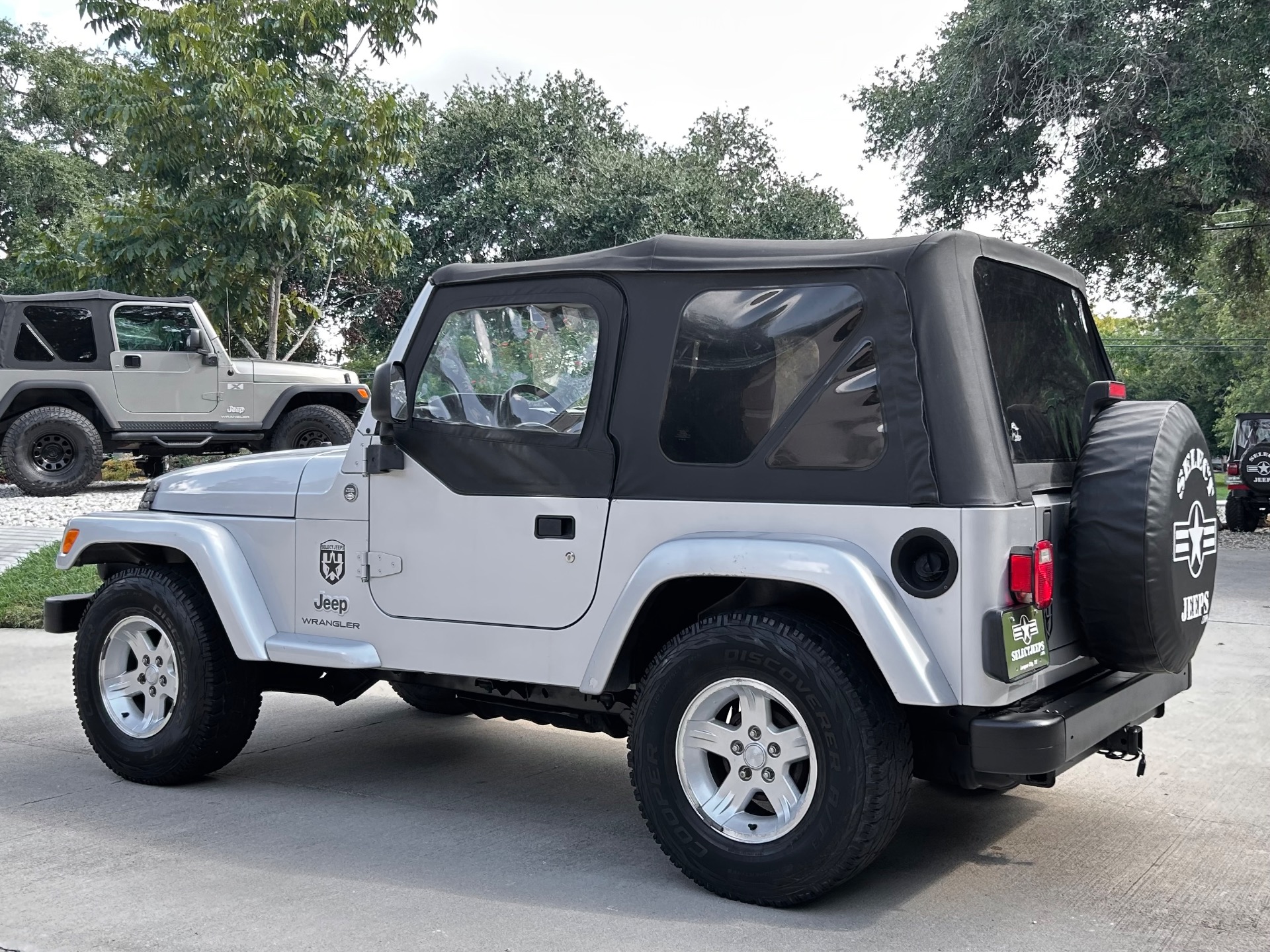 Used-2005-Jeep-Wrangler-Rocky-Mountain-Edition