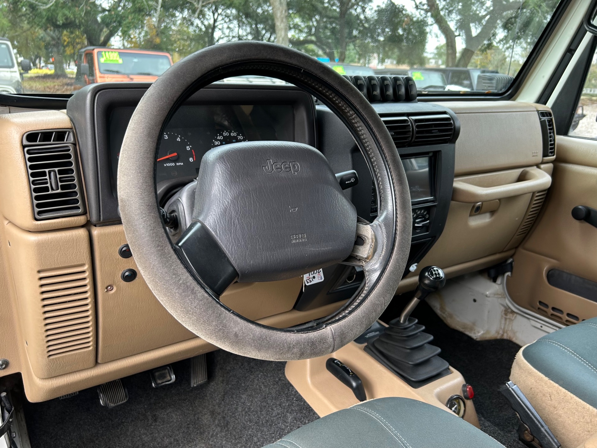 Used-2001-Jeep-Wrangler-Sahara