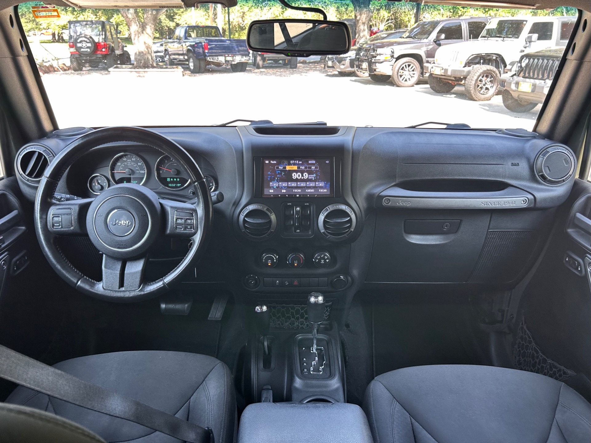 Used-2016-Jeep-Wrangler-Unlimited-Sport-S