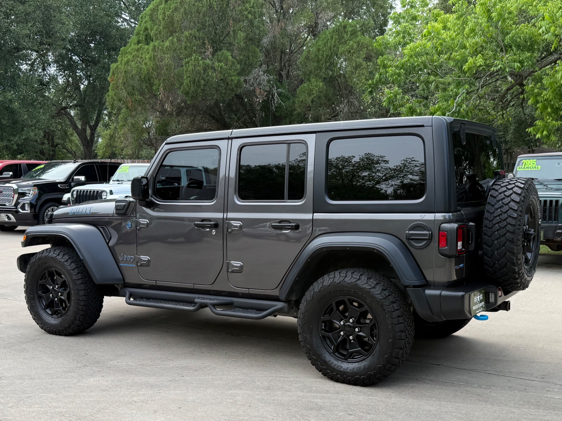Used-2023-Jeep-Wrangler-Willys-4xe-Willys-4xe