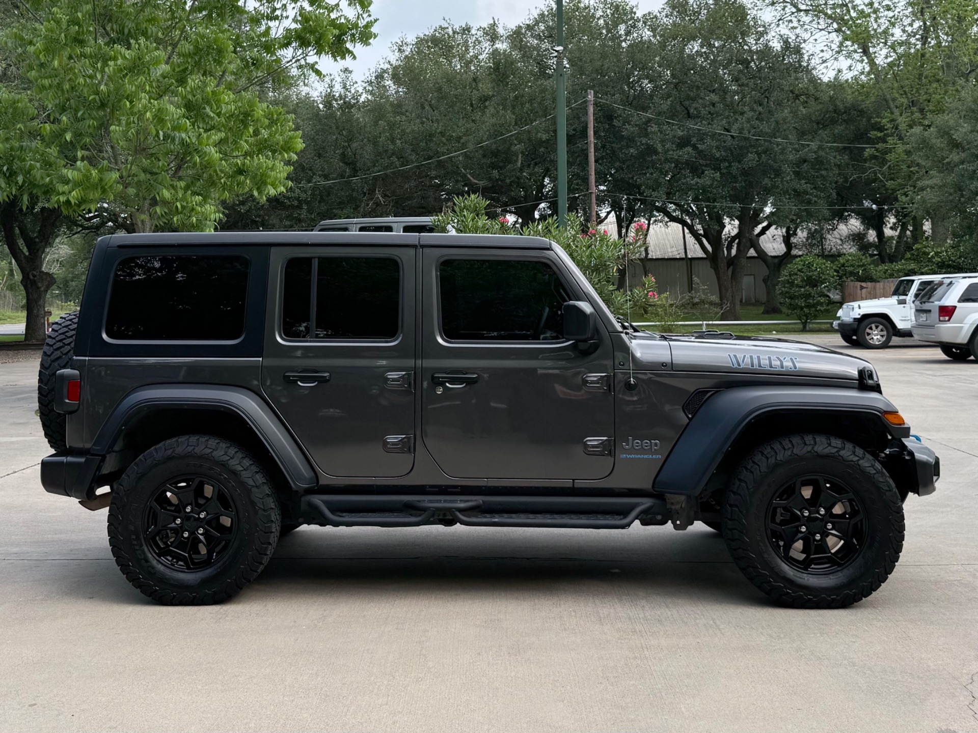 Used-2023-Jeep-Wrangler-Willys-4xe-Willys-4xe