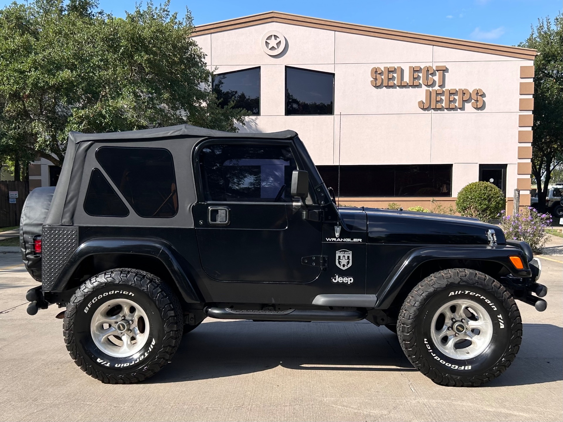 Used-1997-Jeep-Wrangler-SE