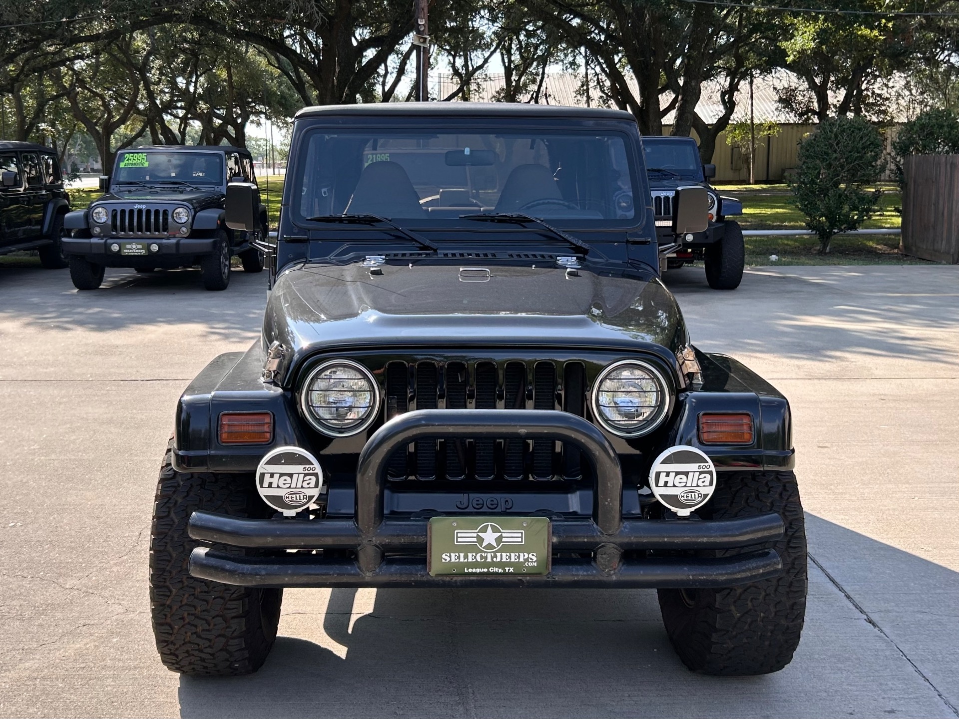Used-1997-Jeep-Wrangler-SE