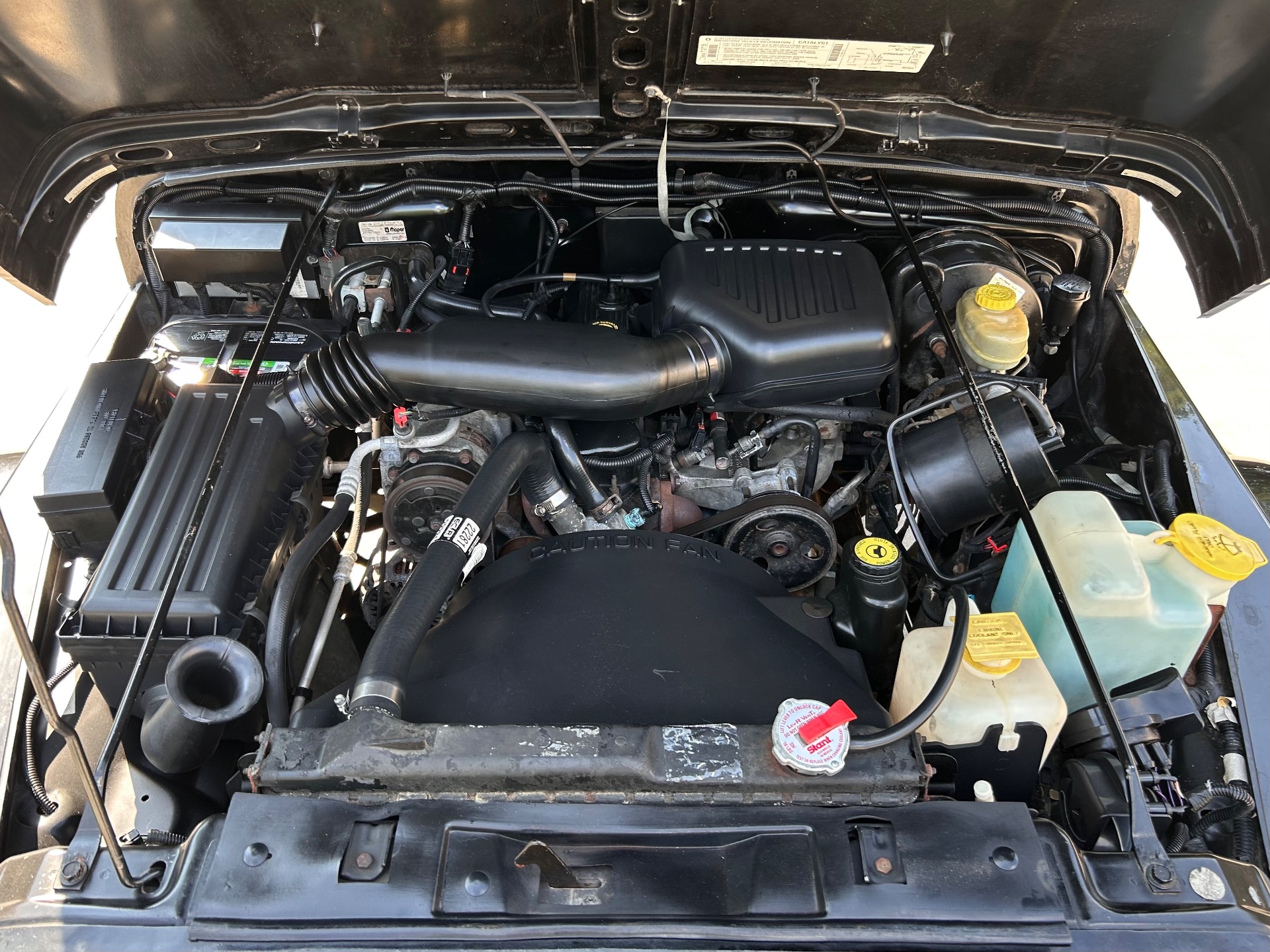 Used-1997-Jeep-Wrangler-SE