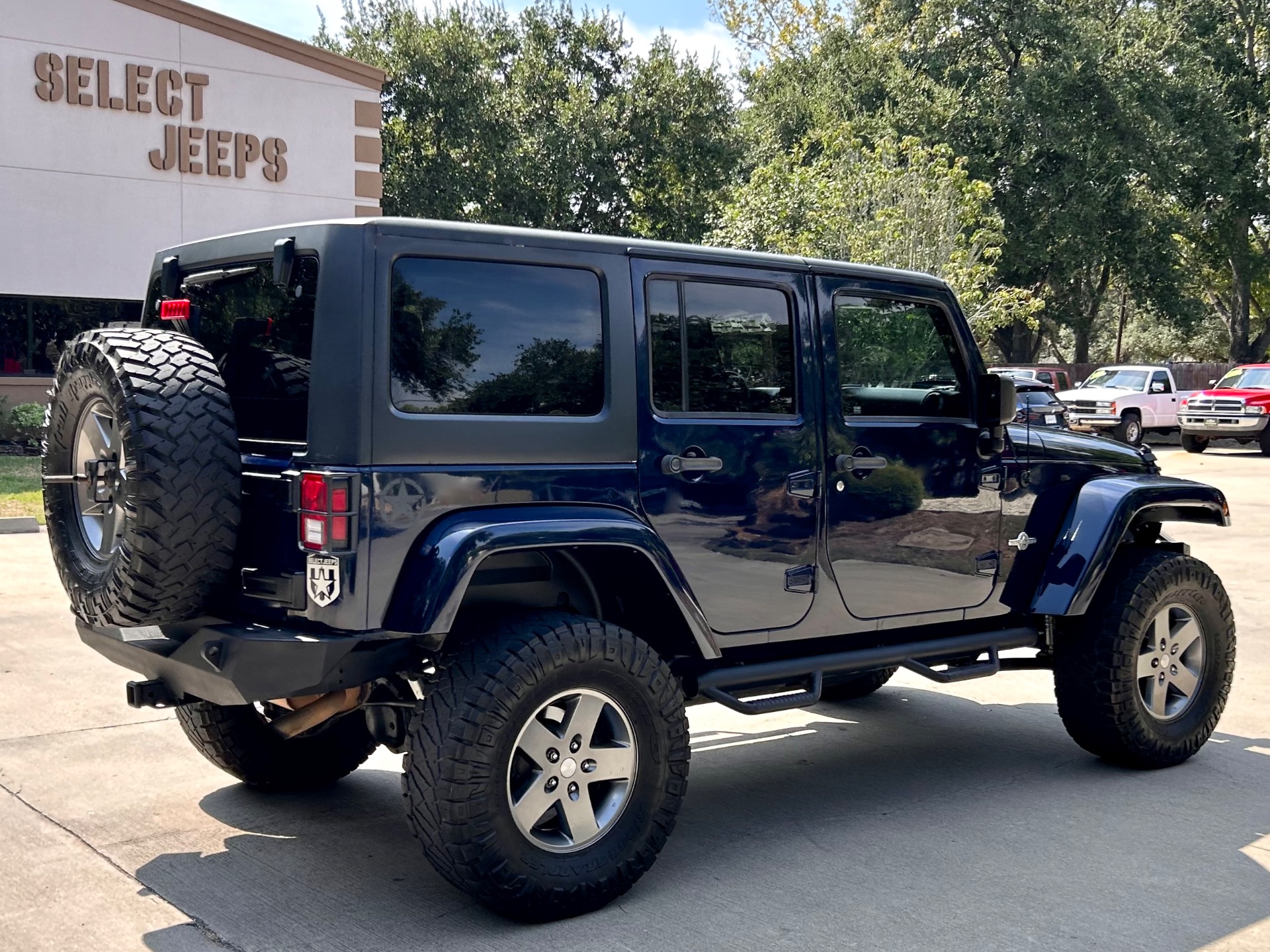 Used-2013-Jeep-Wrangler-Unlimited-Freedom-Edition