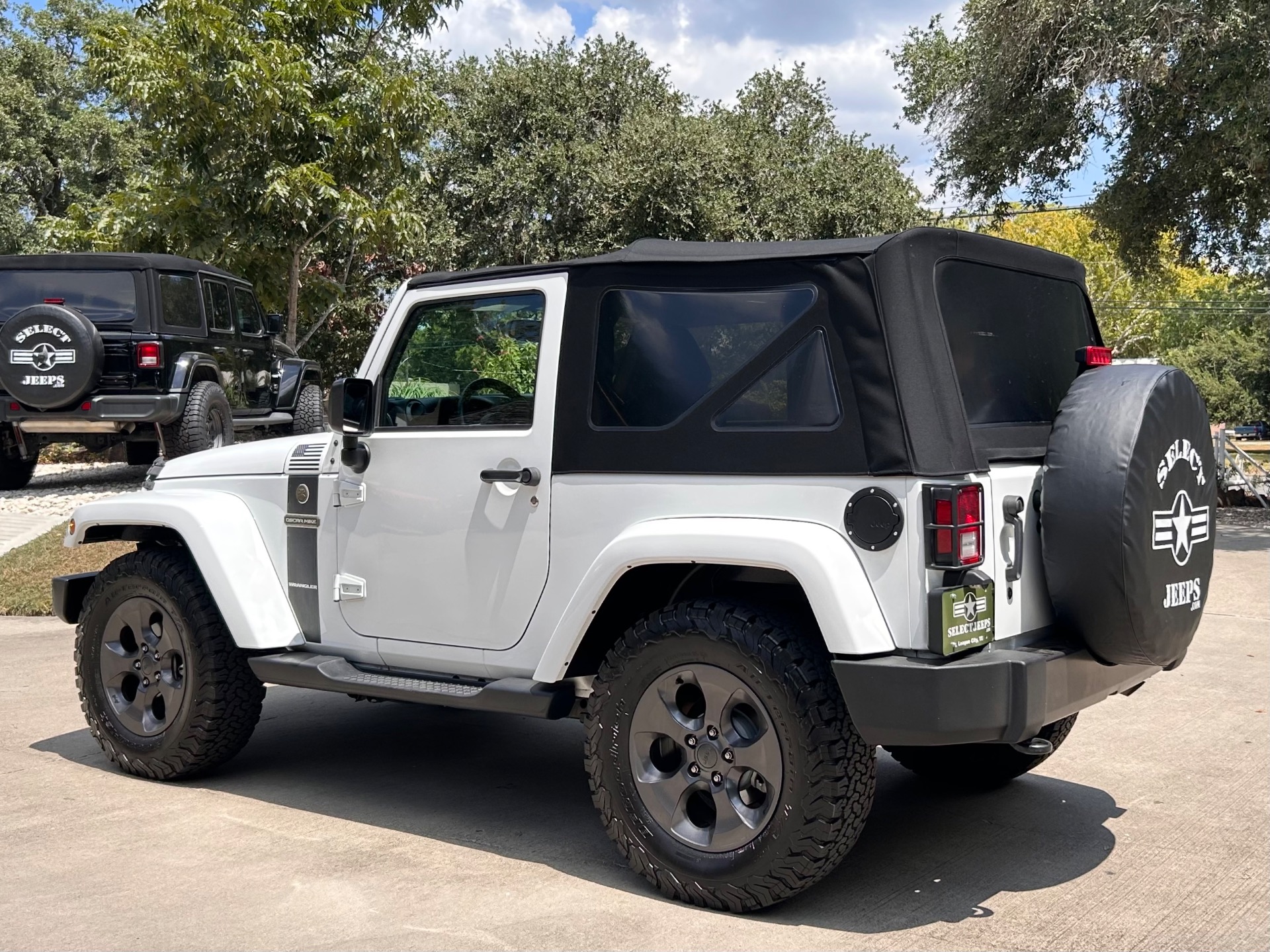 Used-2017-Jeep-Wrangler-Freedom