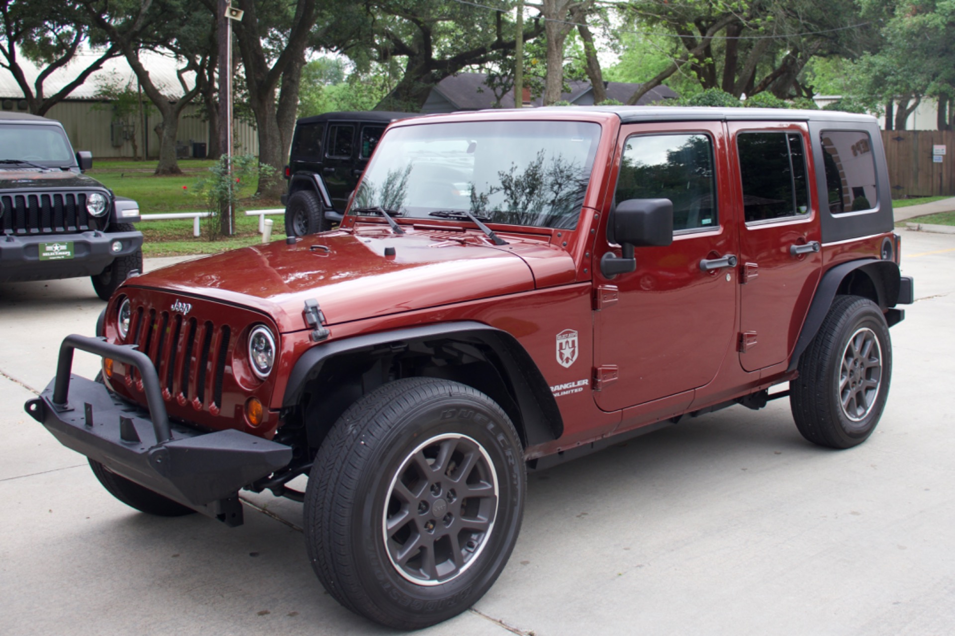 Used-2010-Jeep-Wrangler-Unlimited-Sport