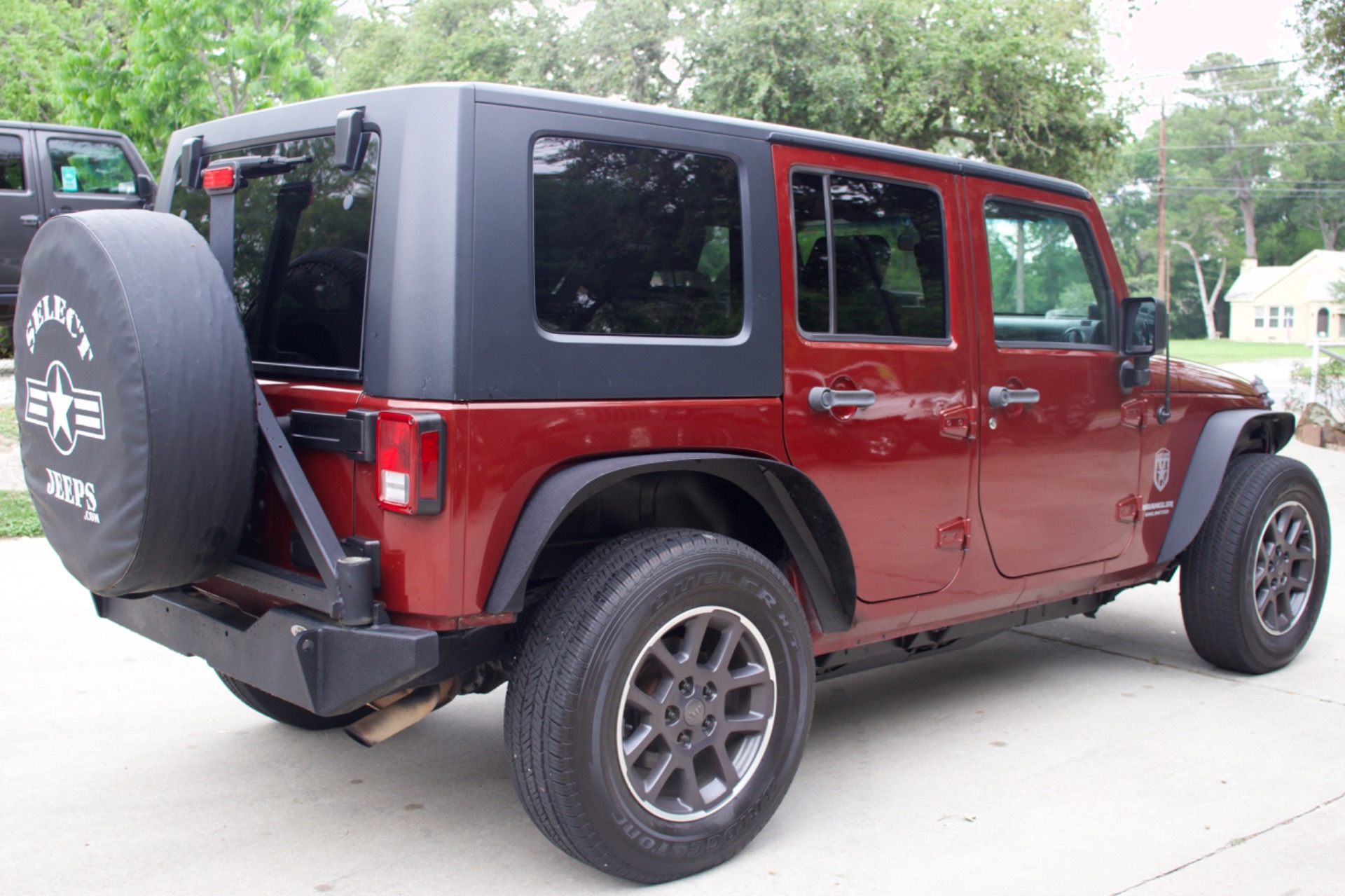 Used-2010-Jeep-Wrangler-Unlimited-Sport