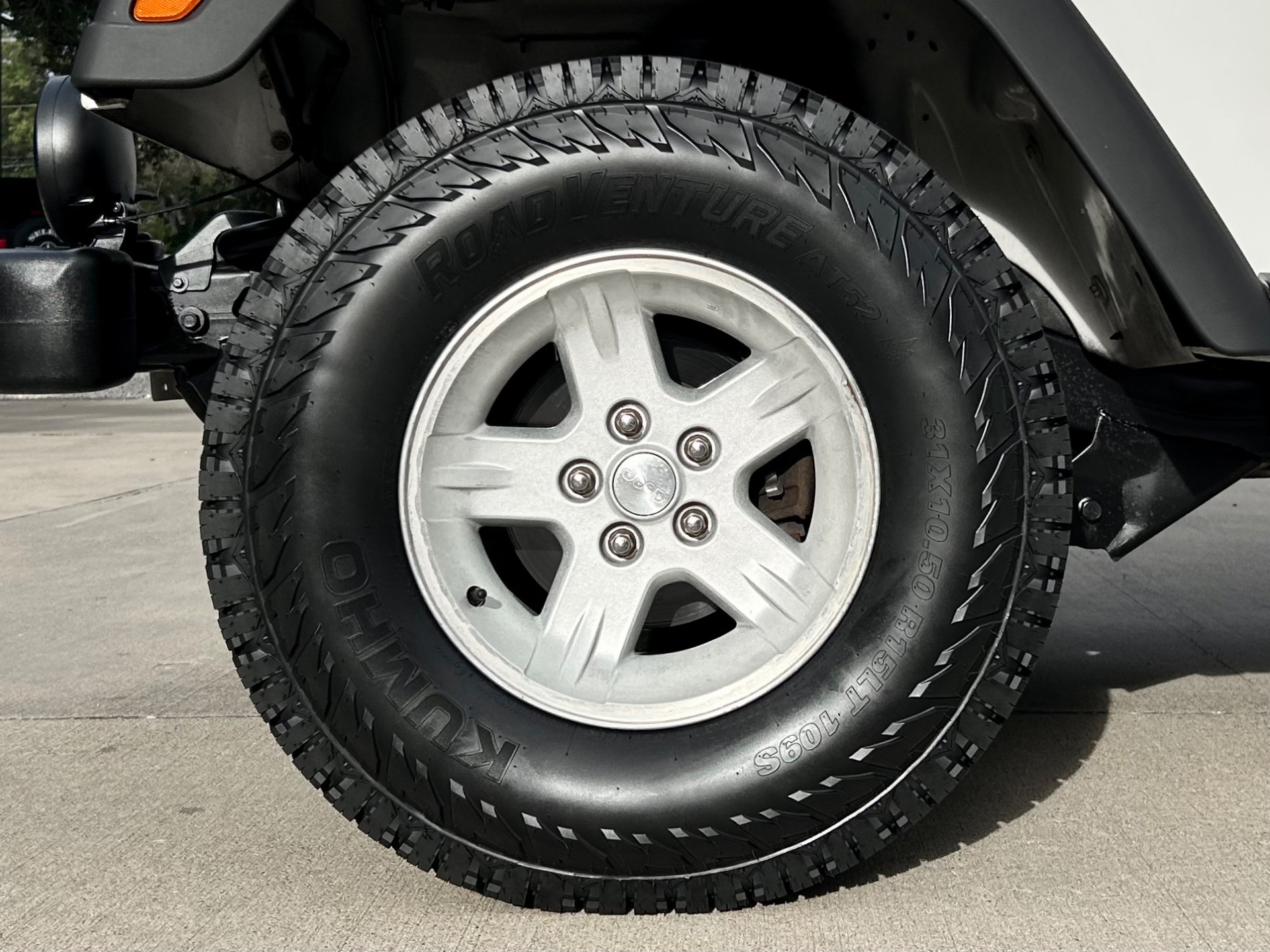 Used-2005-Jeep-Wrangler-Sport