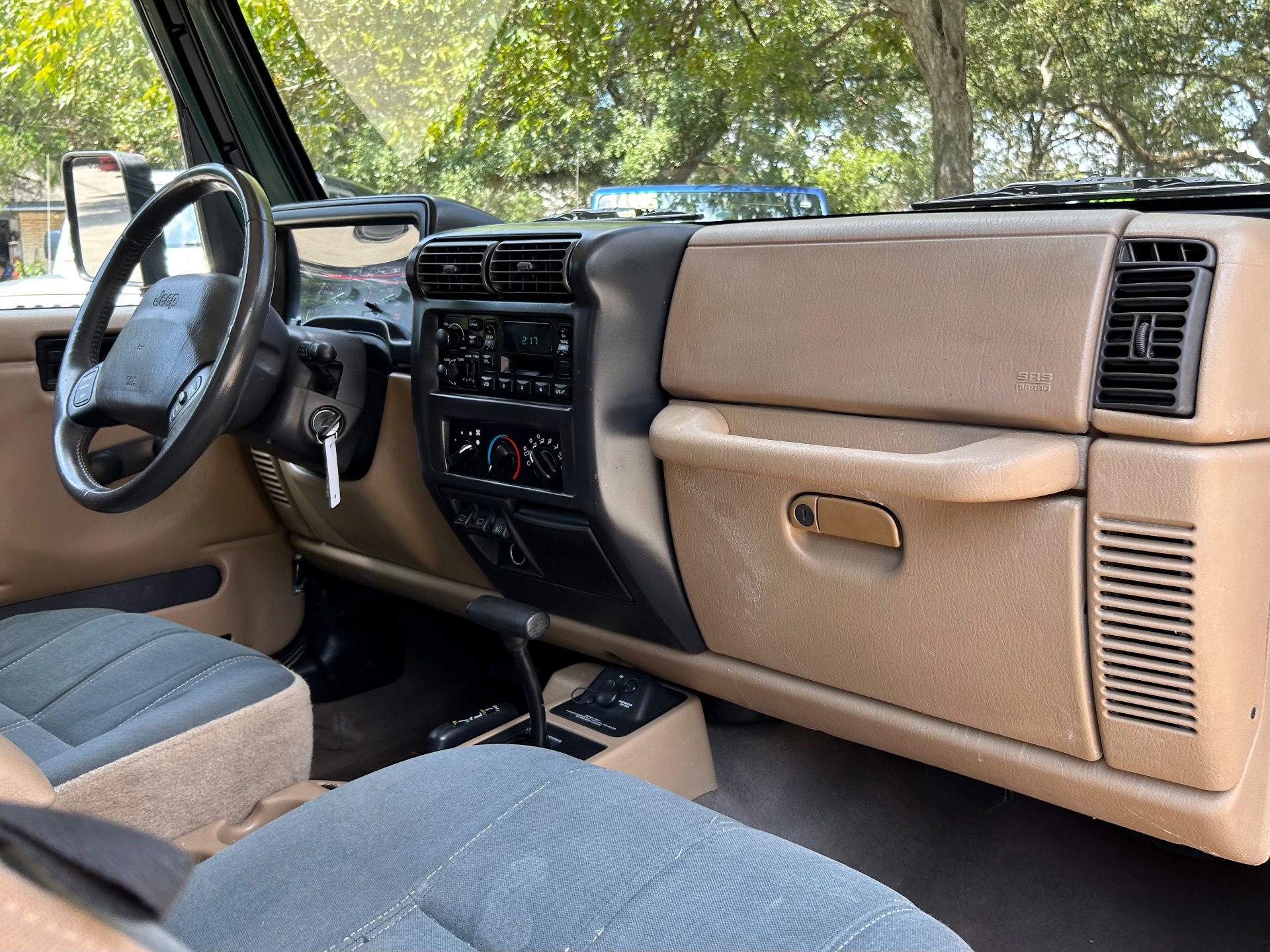 Used-1999-Jeep-Wrangler-Sahara