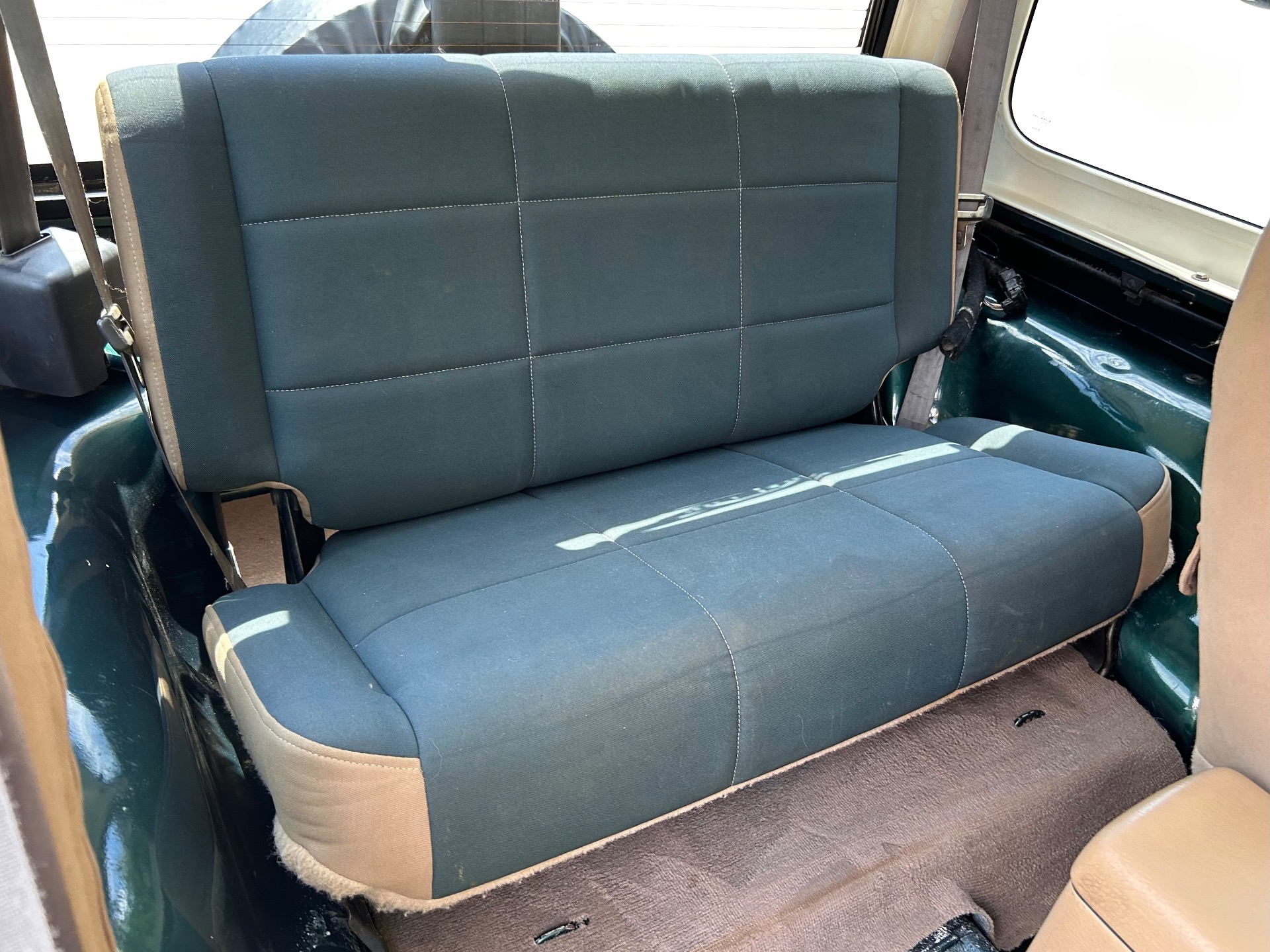 Used-1999-Jeep-Wrangler-Sahara