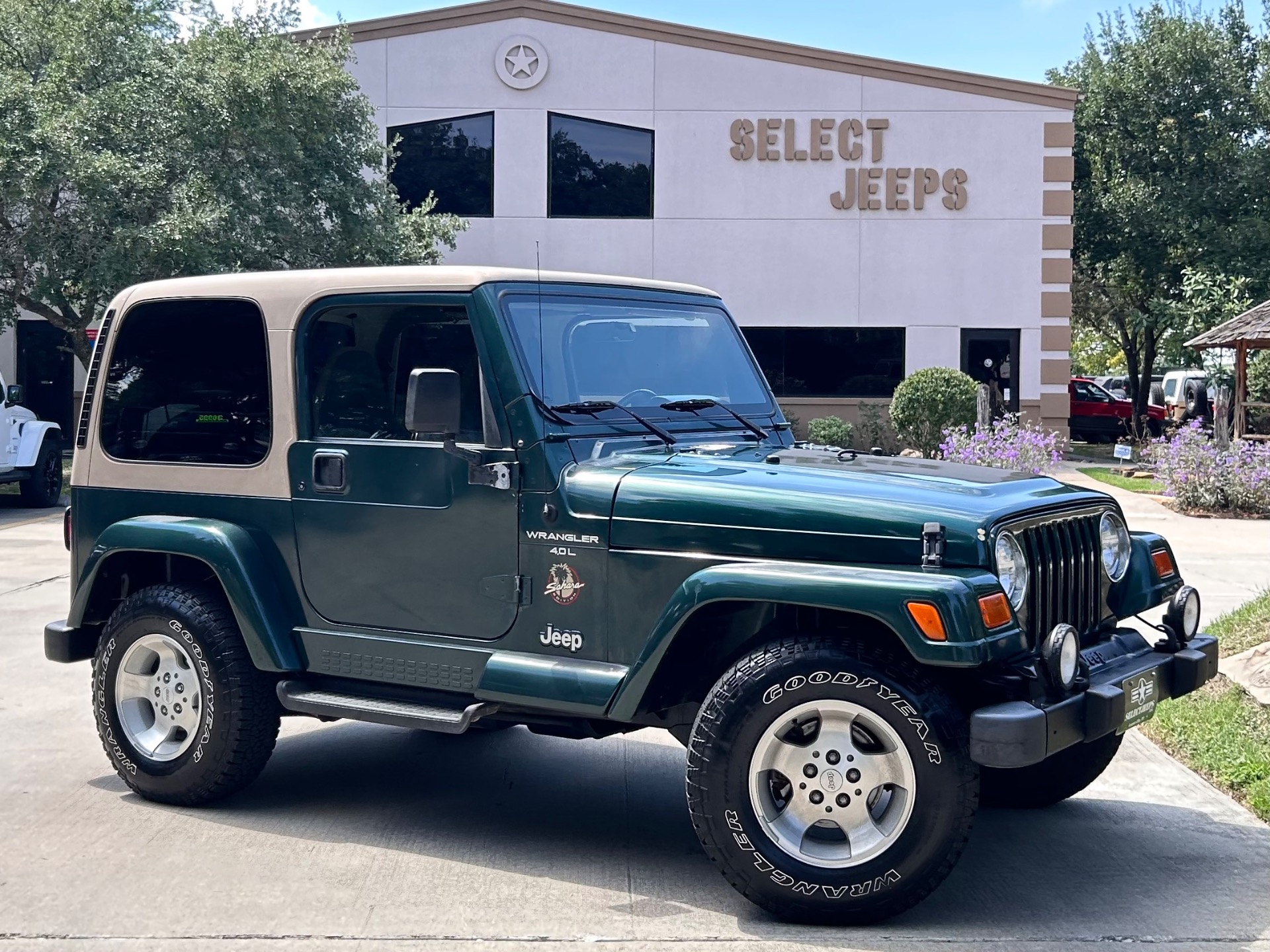 Used-1999-Jeep-Wrangler-Sahara For Sale | Select Jeeps Inc. Used-1999-Jeep-Wrangler-Sahara