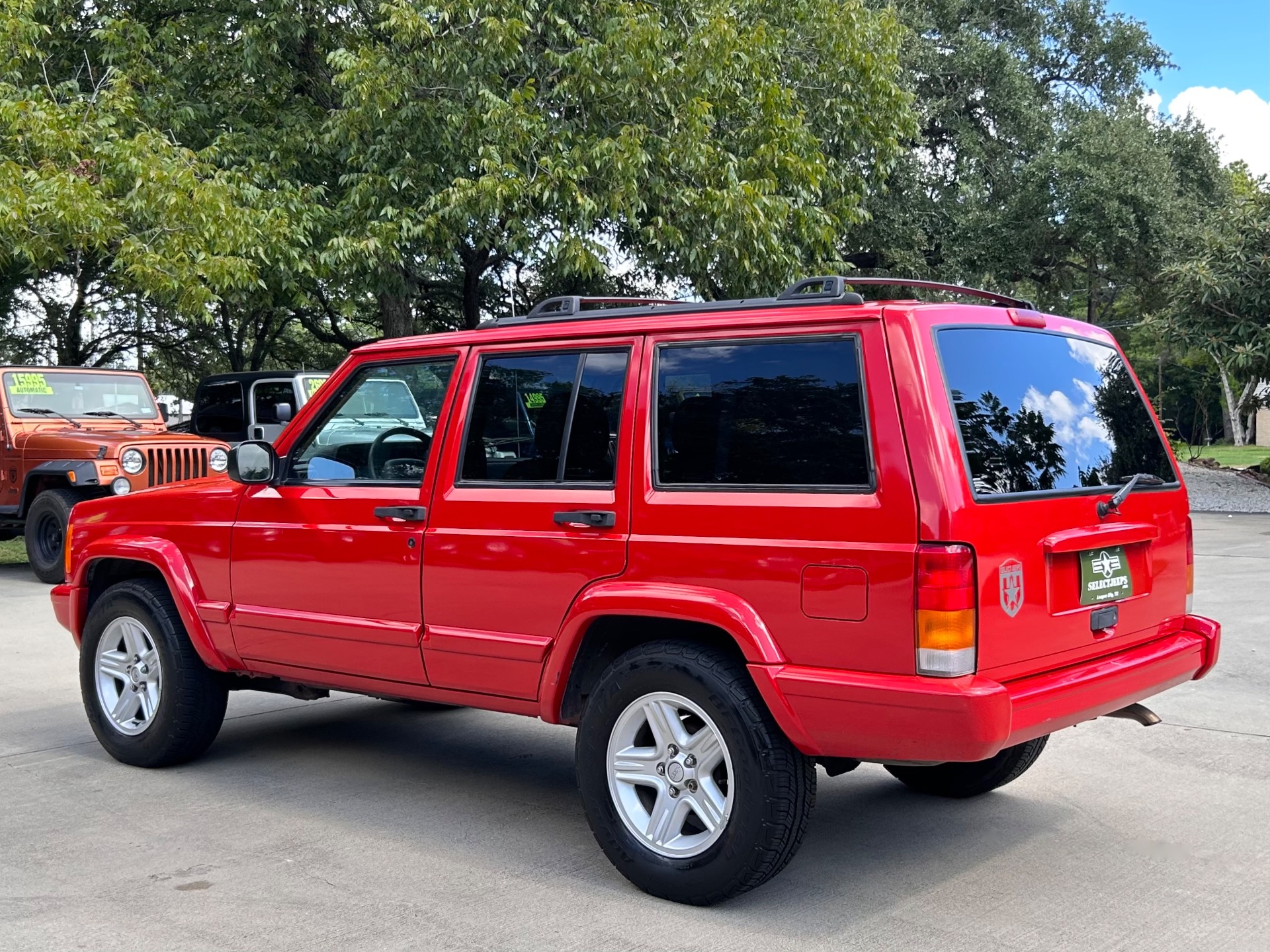 Used-2001-Jeep-Cherokee-Classic