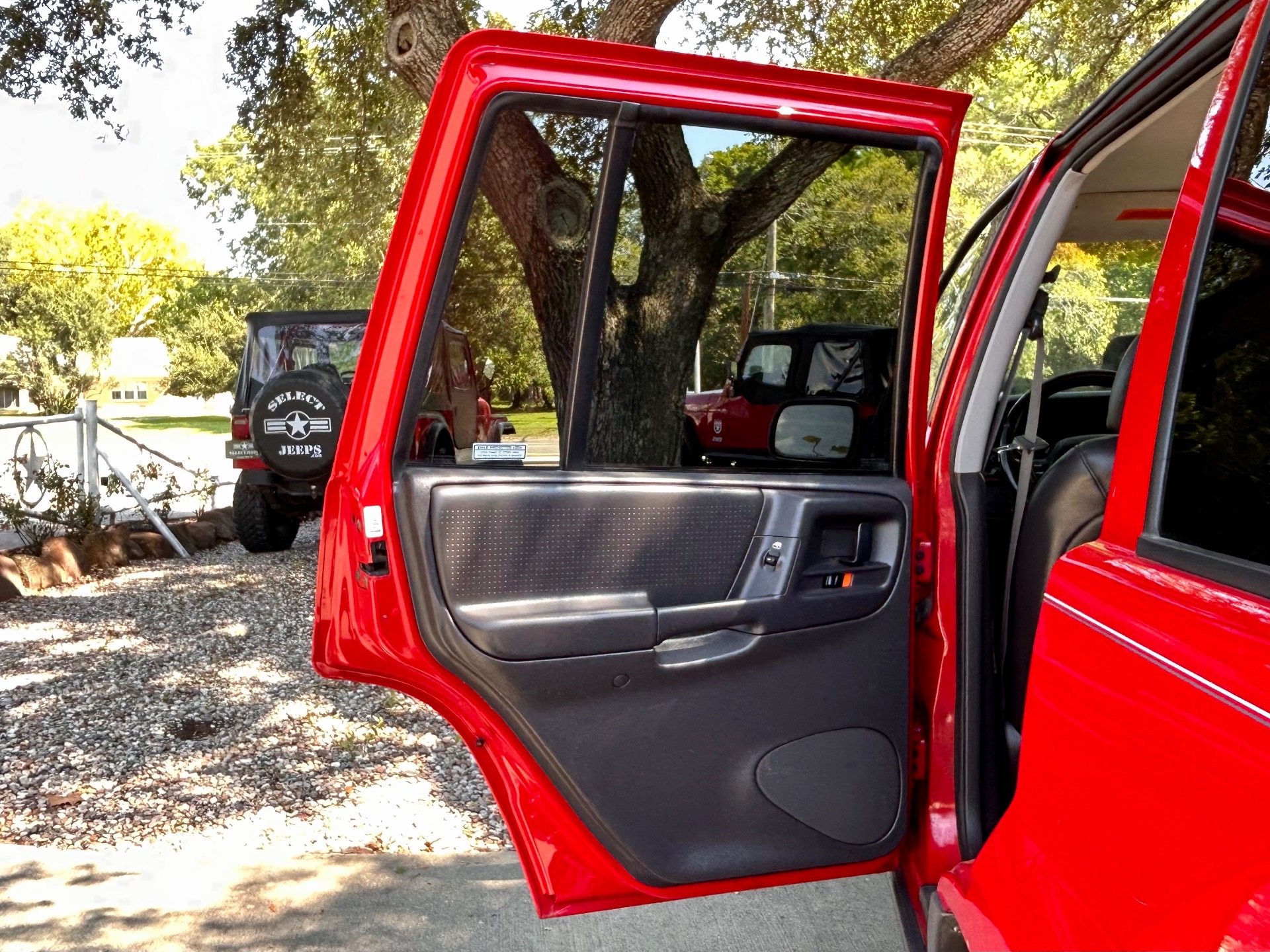 Used-1996-Jeep-Grand-Cherokee-Laredo