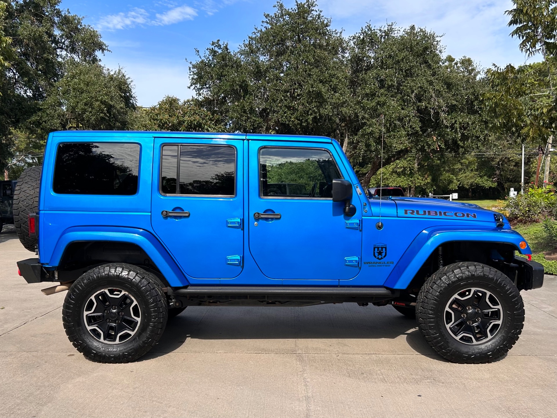 Used-2015-Jeep-Wrangler-Unlimited-Rubicon-Hard-Rock